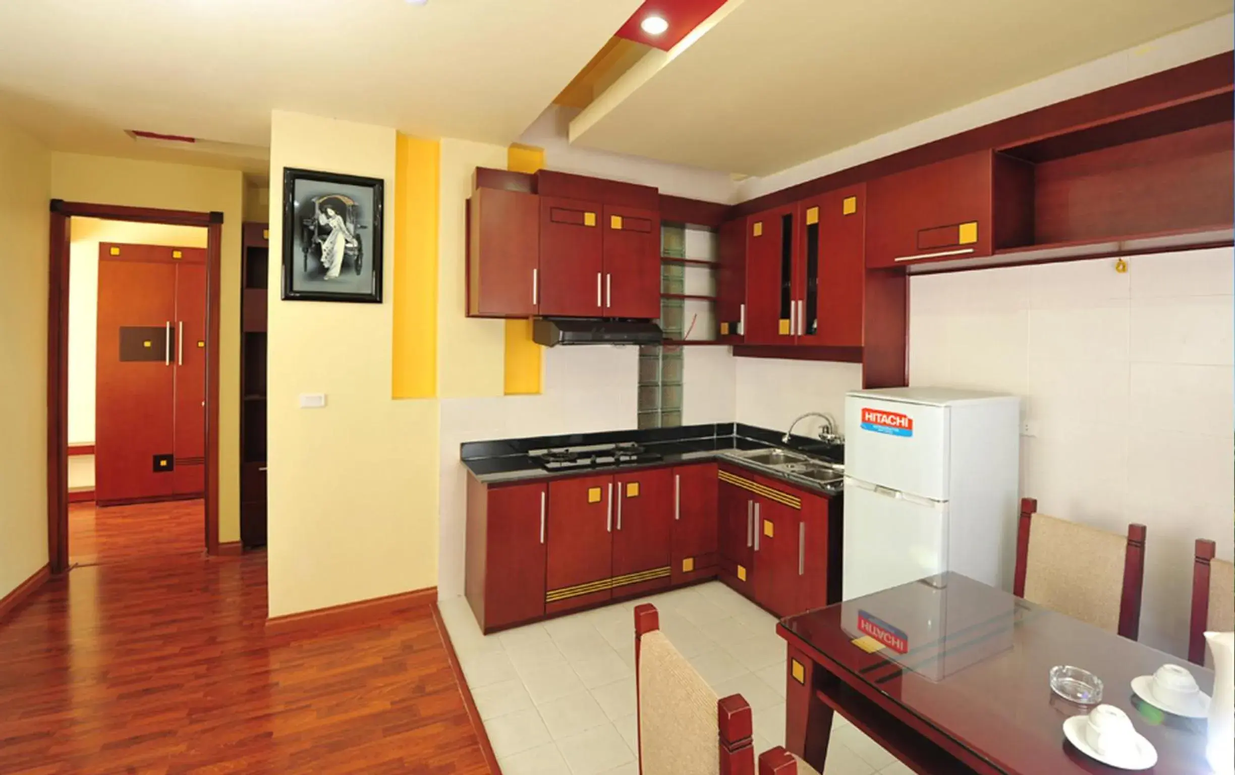 Kitchen or kitchenette, Kitchen/Kitchenette in Camela Hotel & Resort