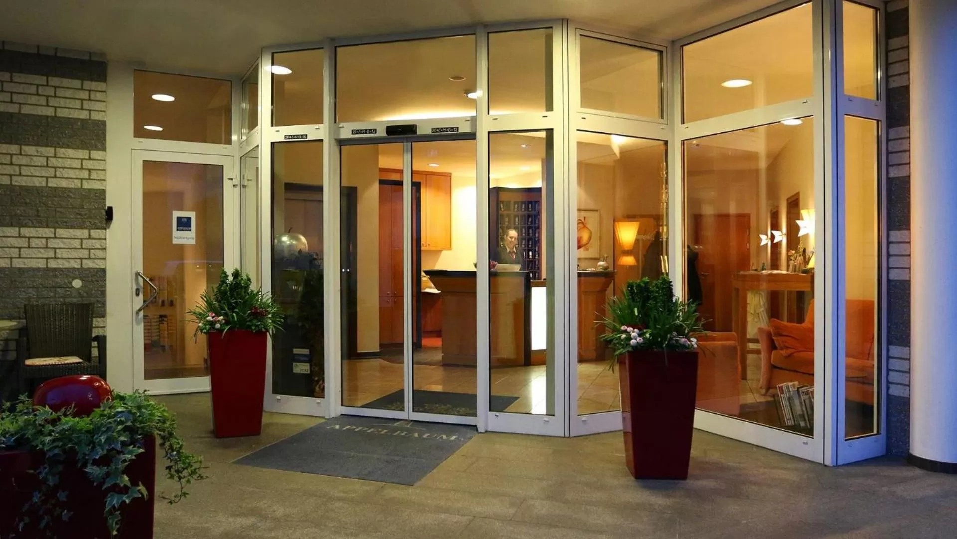 Facade/entrance in Ringhotel Appelbaum Gütersloh