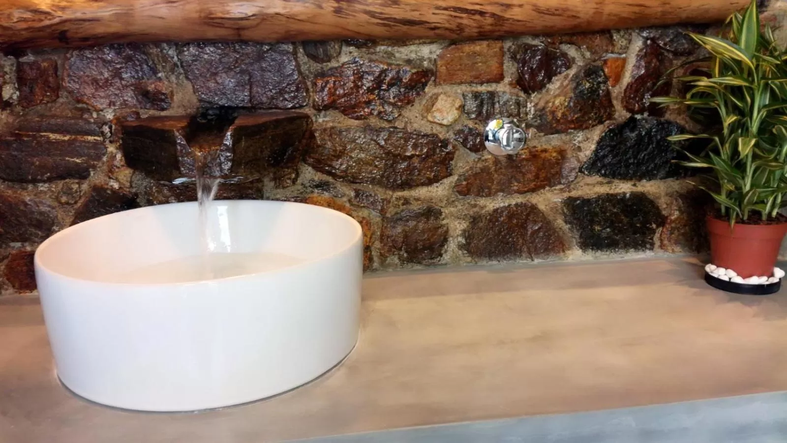 Bathroom in The Symbol of Ella