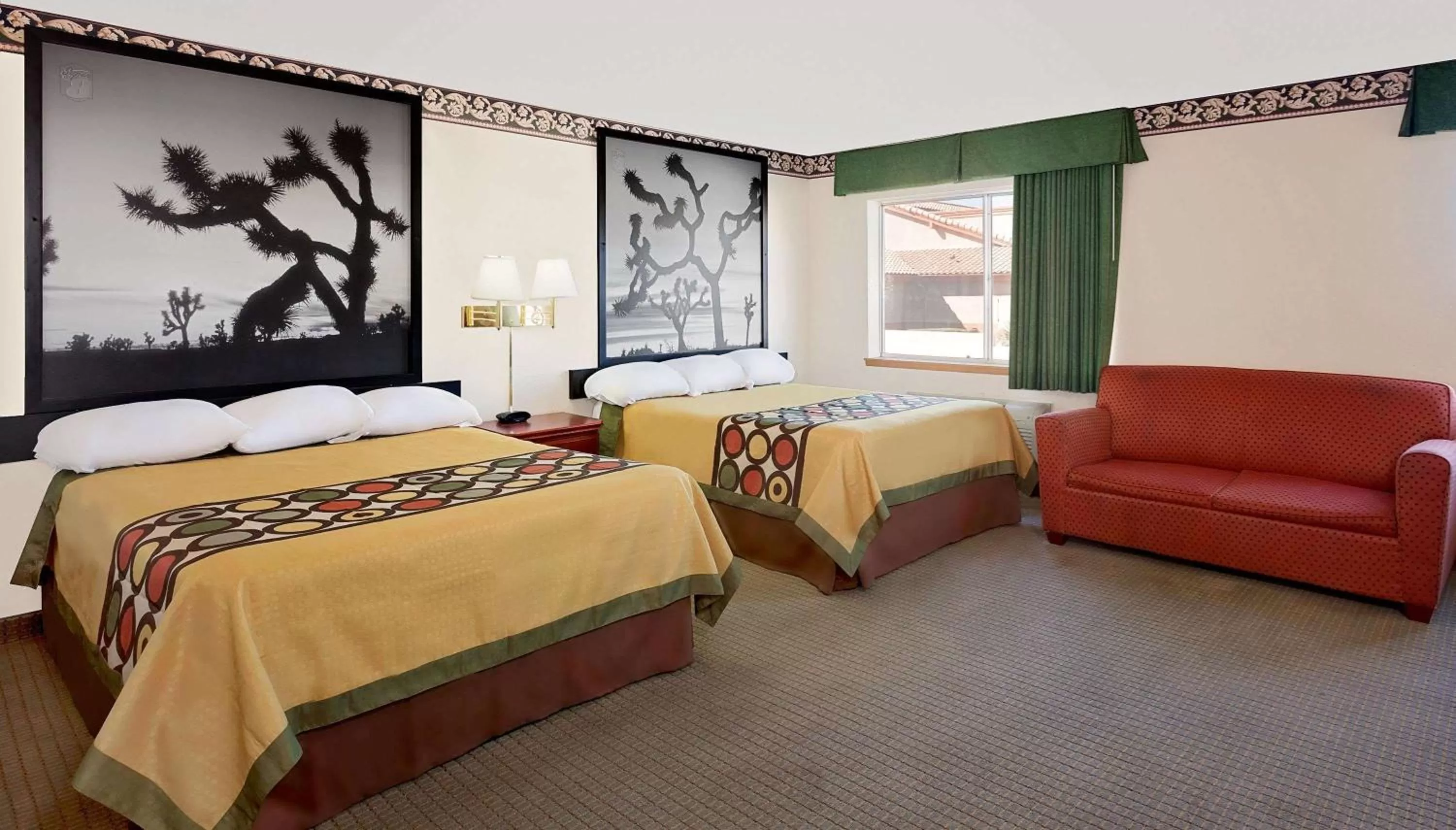 Photo of the whole room, Bed in Super 8 by Wyndham Yucca Val/Joshua Tree Nat Pk Area