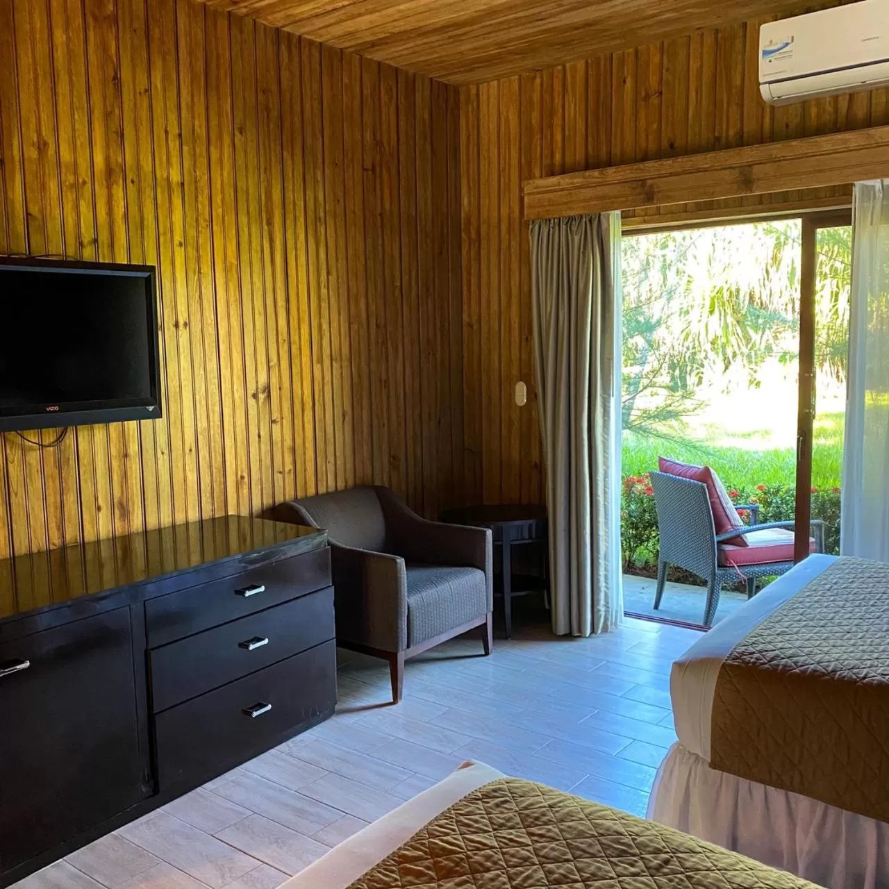 La Ensenada Beach Resort