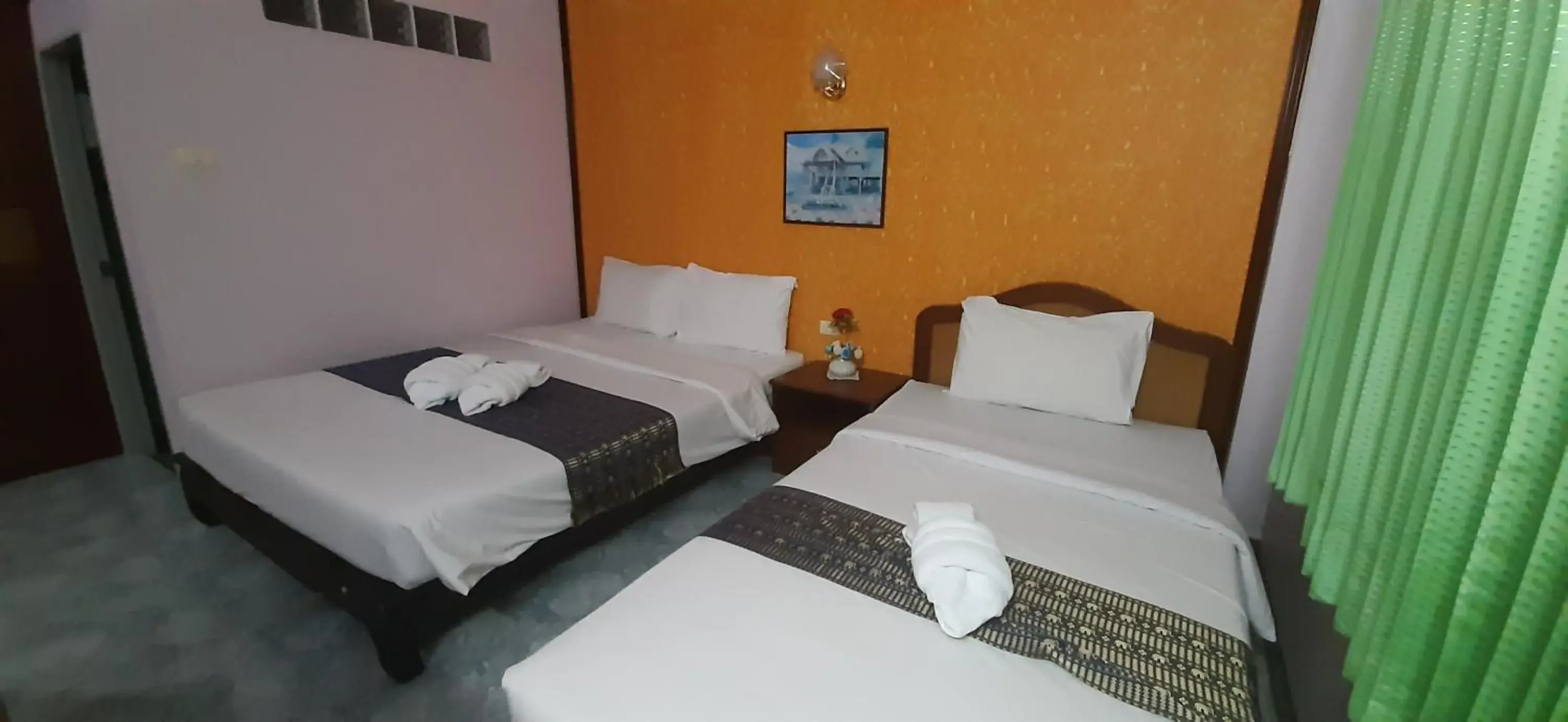 Bed in Thepparat Lodge Krabi