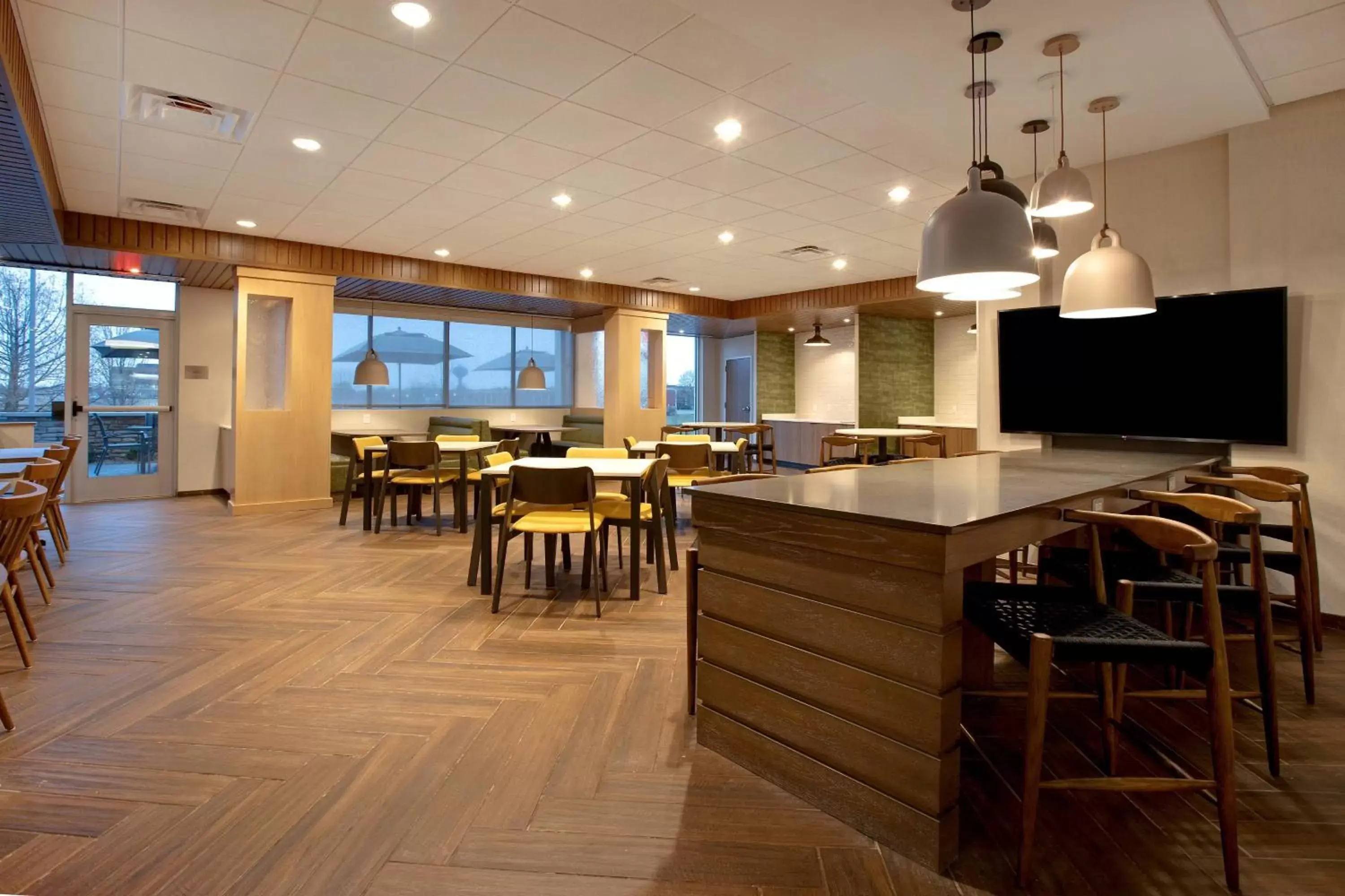 Breakfast, Restaurant/Places to Eat in Fairfield Inn & Suites by Marriott Chicago Bolingbrook