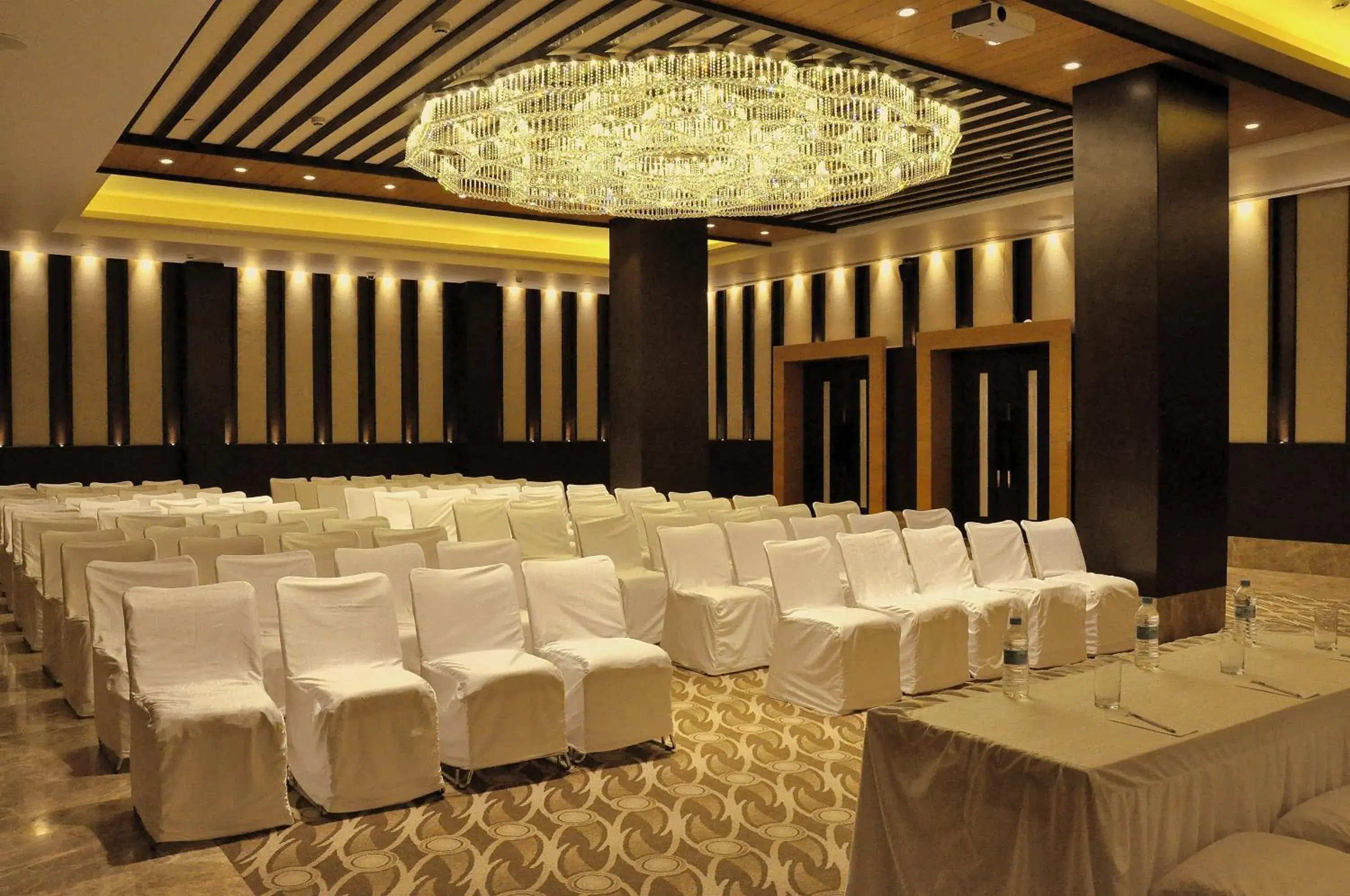 Banquet/Function facilities, Banquet Facilities in Hotel Marigold- Sitapura