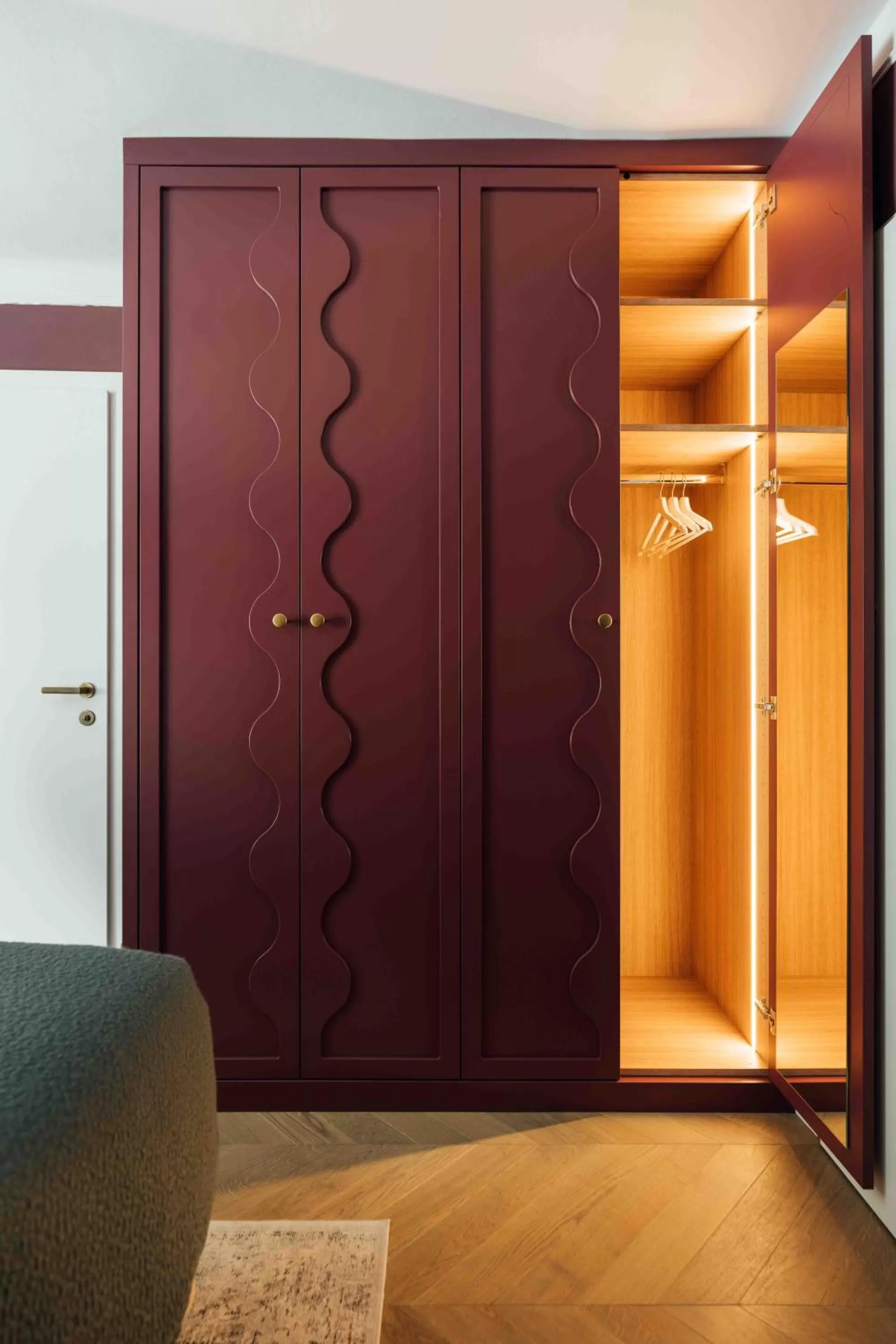 wardrobe in Clemonte Hotel - Your Reception-less Boutique Hideaway