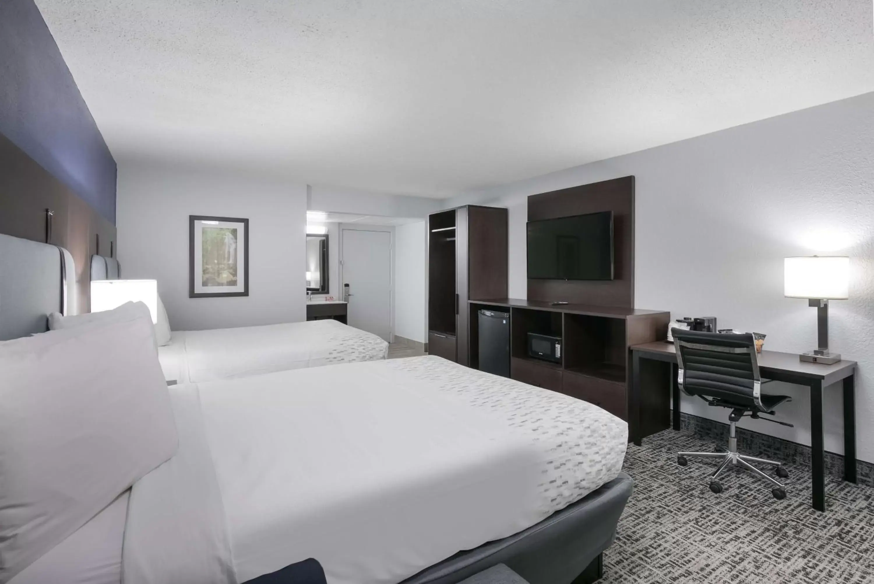 Bedroom, Bed in SureStay Plus Hotel by Best Western Gatlinburg