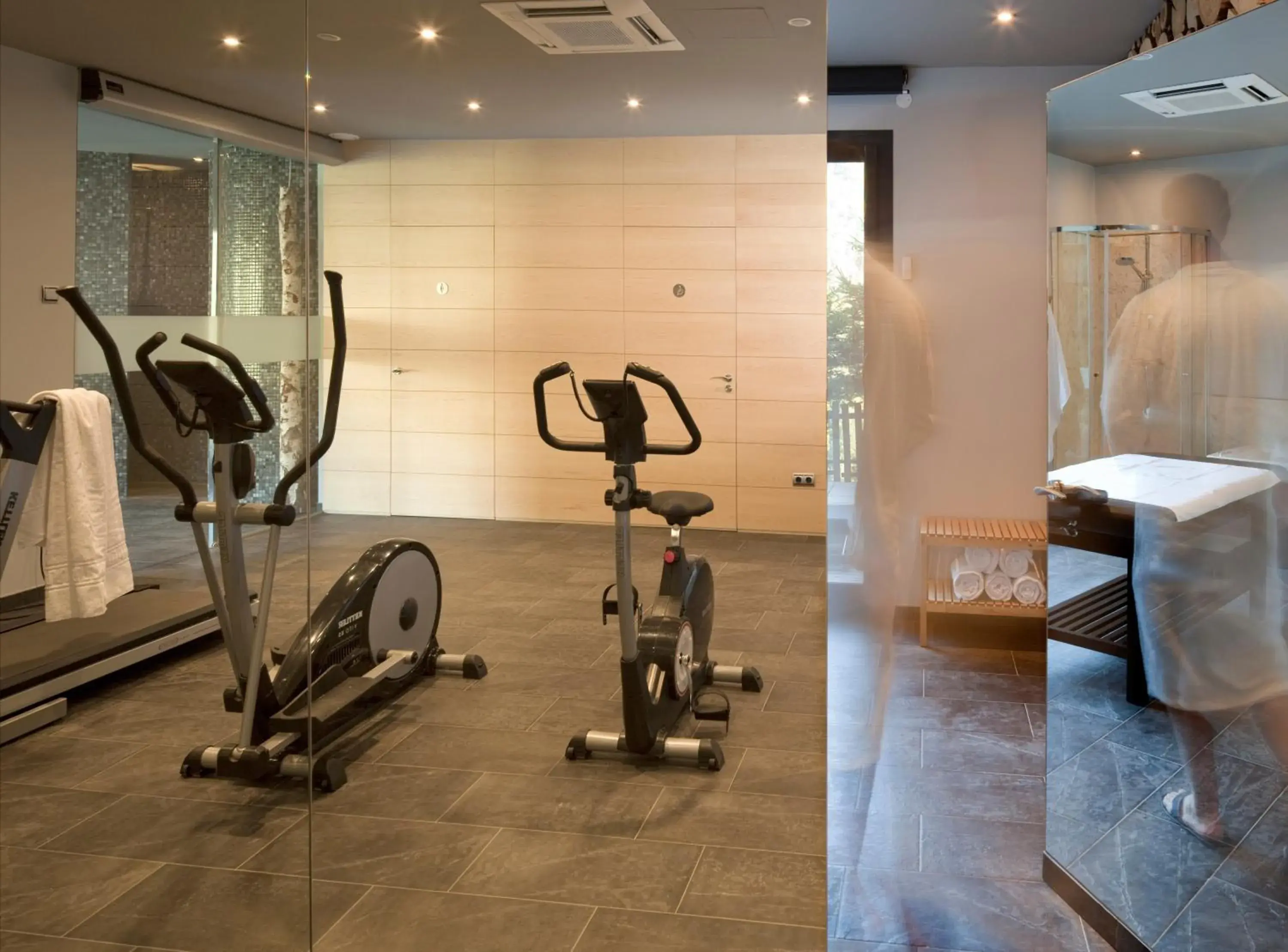 Fitness centre/facilities, Fitness Center/Facilities in Abba Xalet Suites Hotel