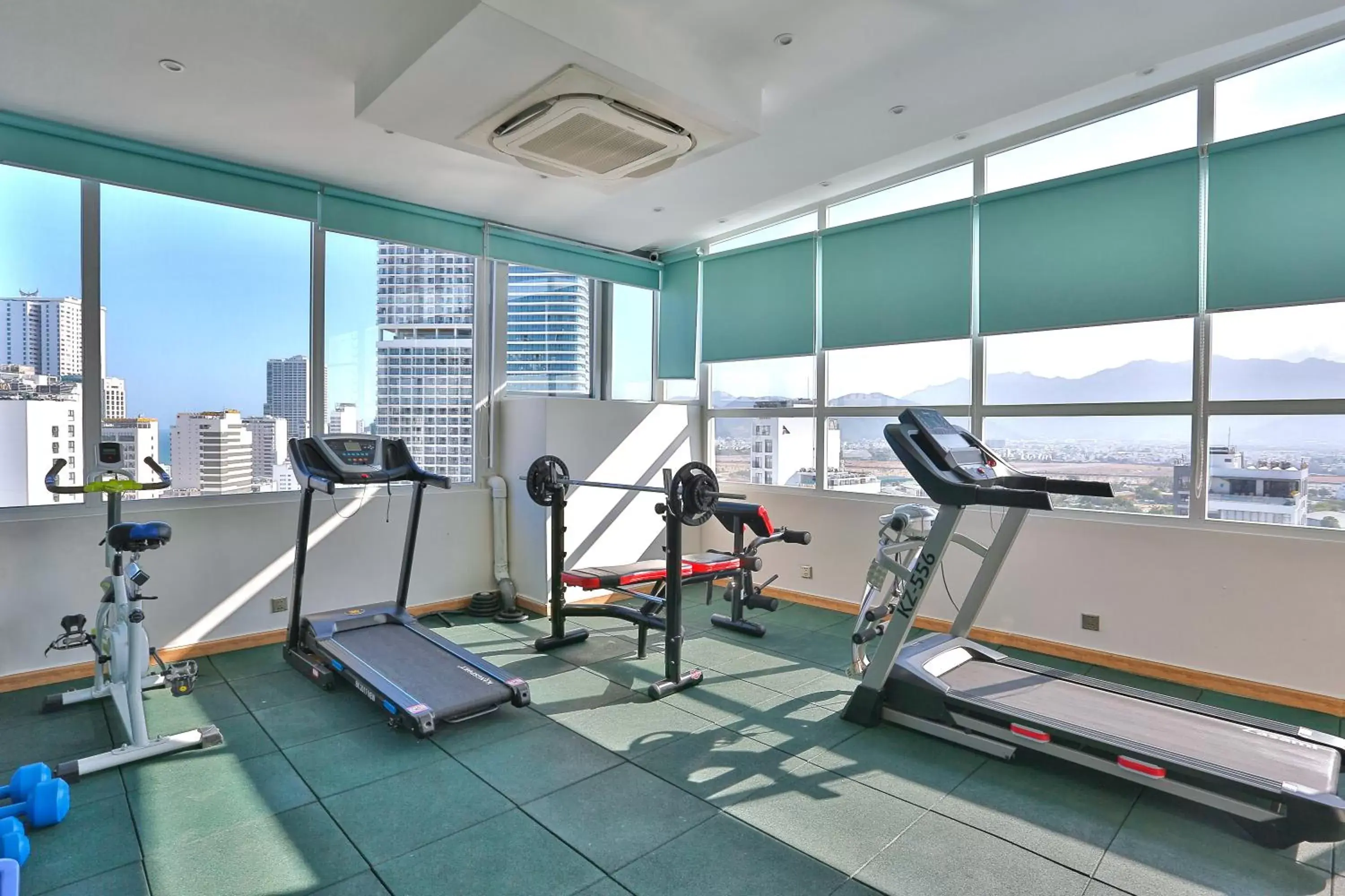 Fitness centre/facilities, Fitness Center/Facilities in Le's Cham Hotel