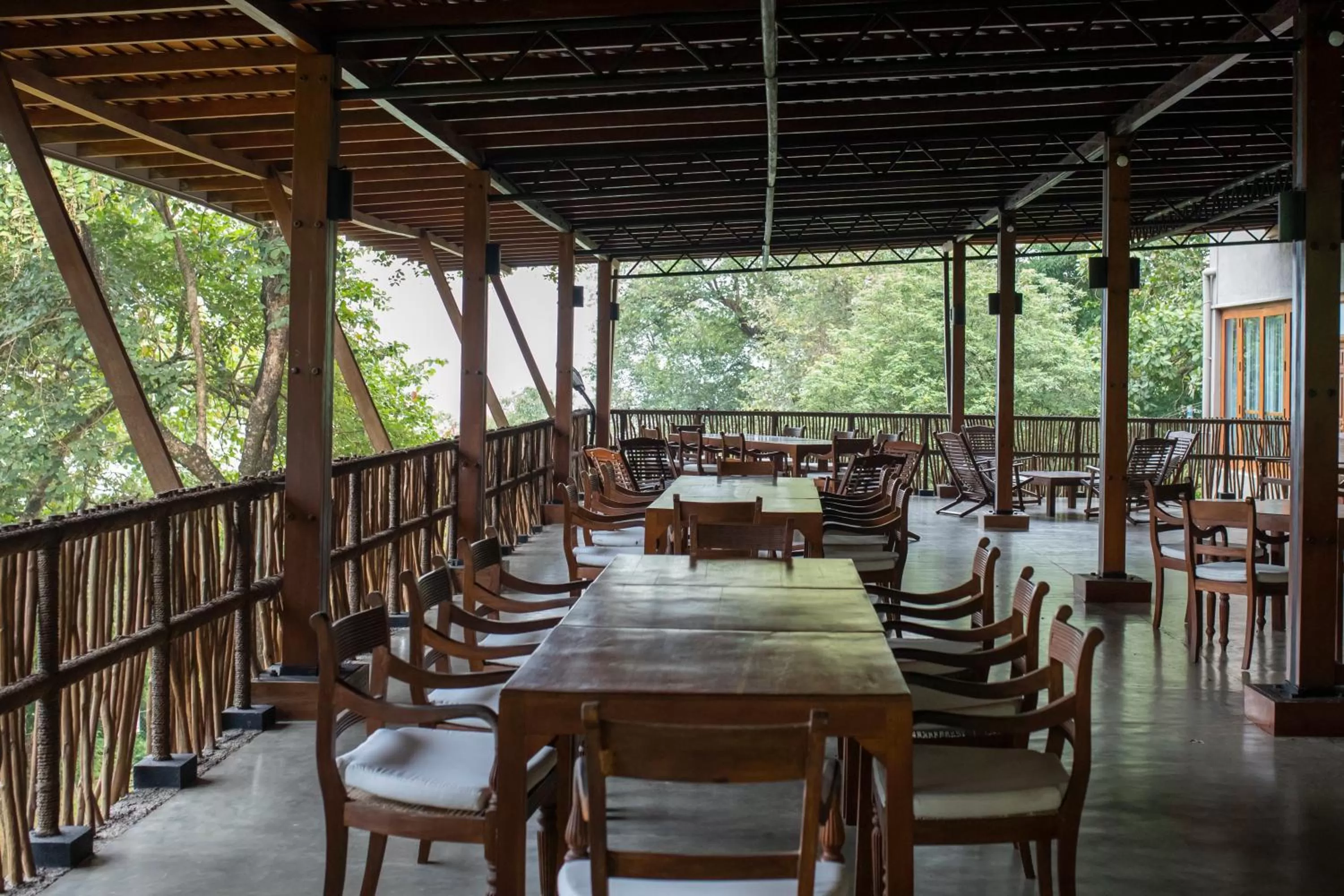 Property building in Birds Park Polgahawela