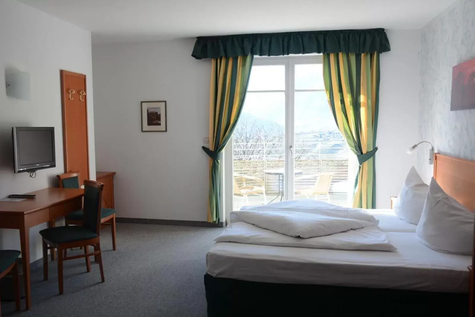 Photo of the whole room, Bed in Hotel Tannerhof