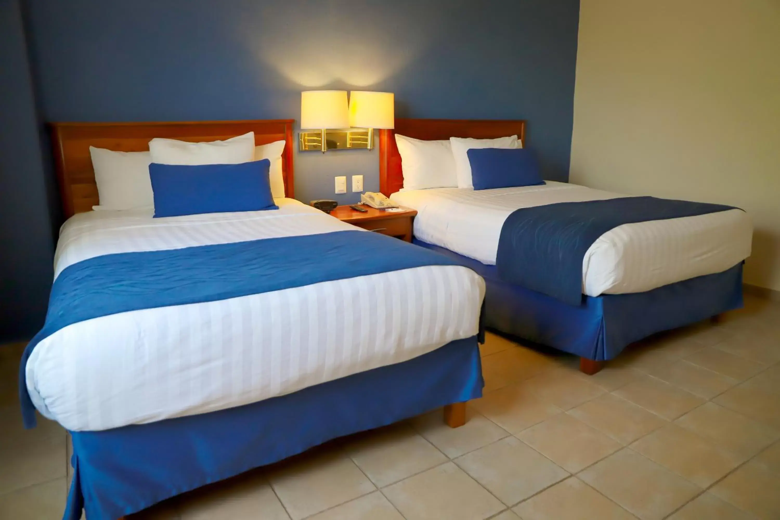 Bedroom, Bed in Comfort Inn Tampico