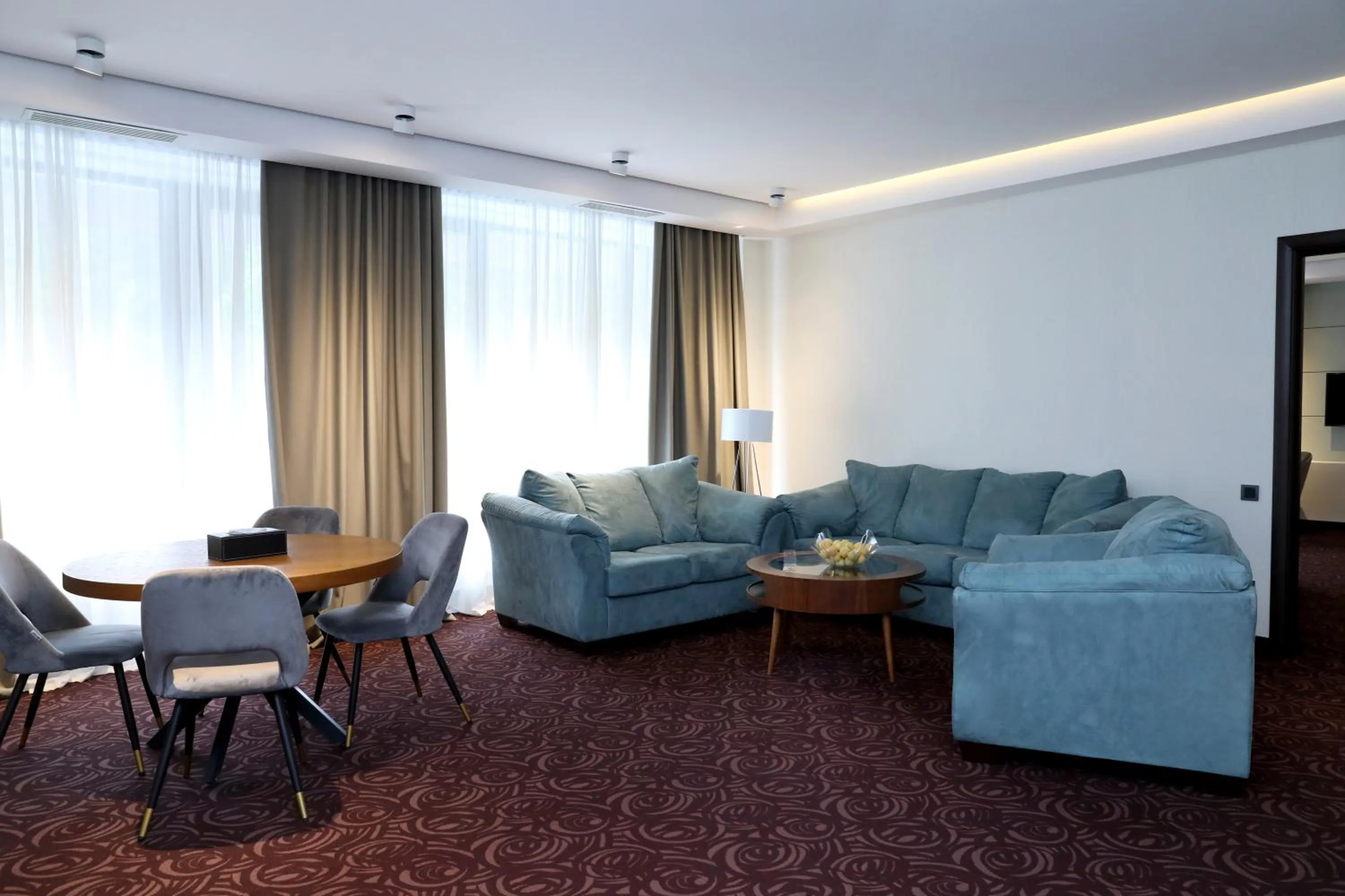 Seating area in Best Western Plus Paradise Hotel Dilijan