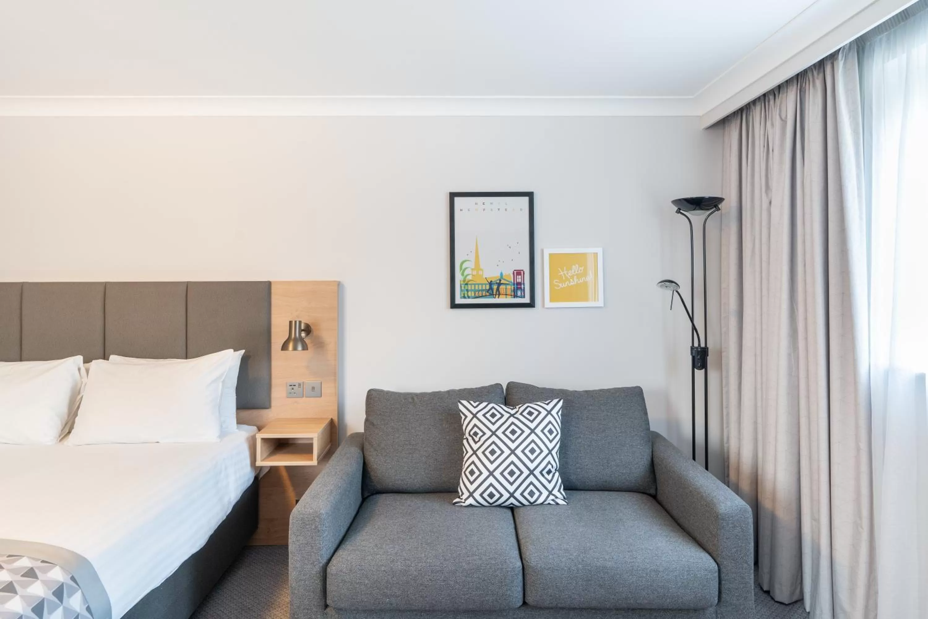 Seating area, Bed in Holiday Inn Hemel Hempstead M1, Jct. 8 by IHG