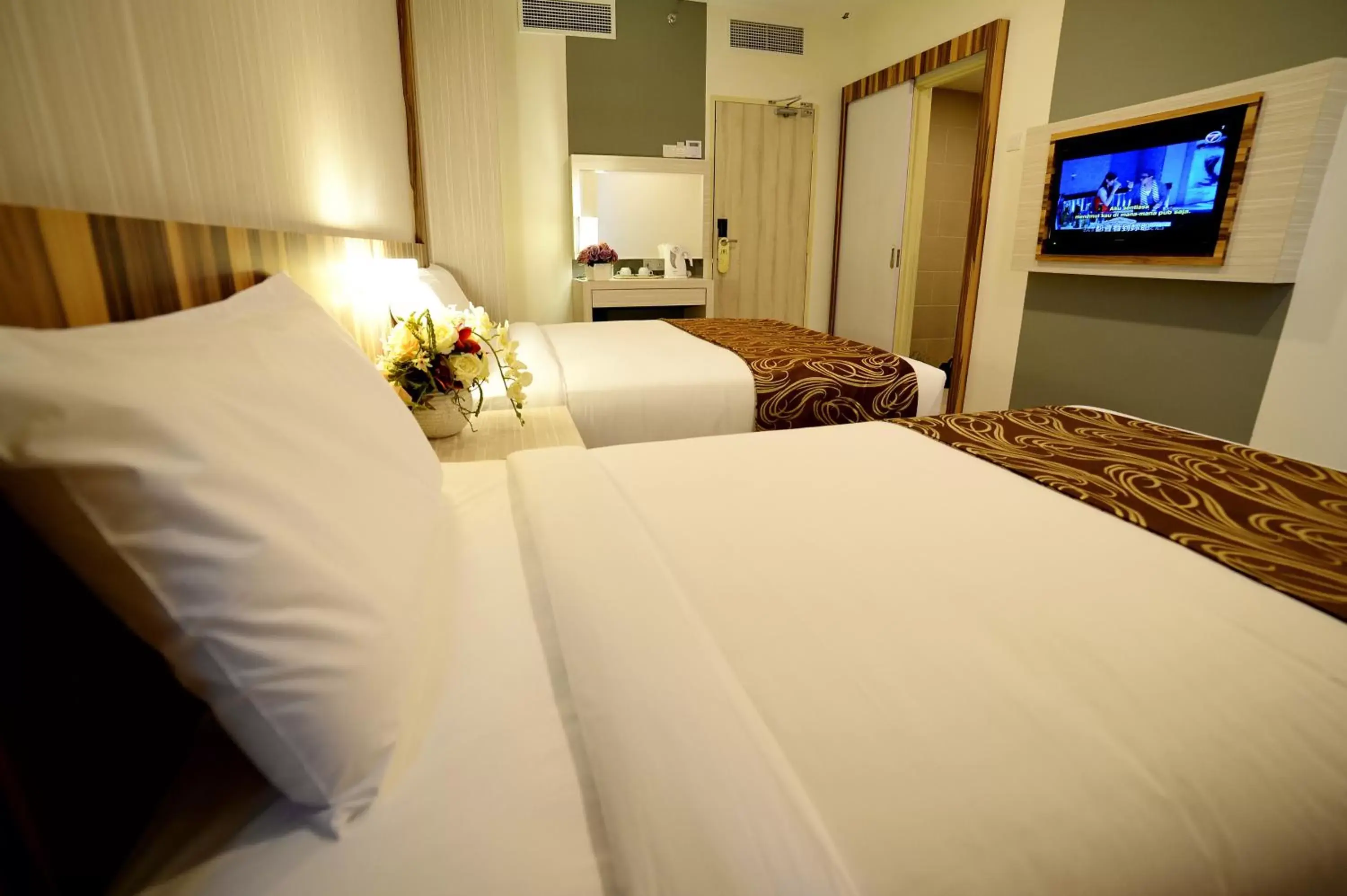 Photo of the whole room, Bed in Rimba Hotel