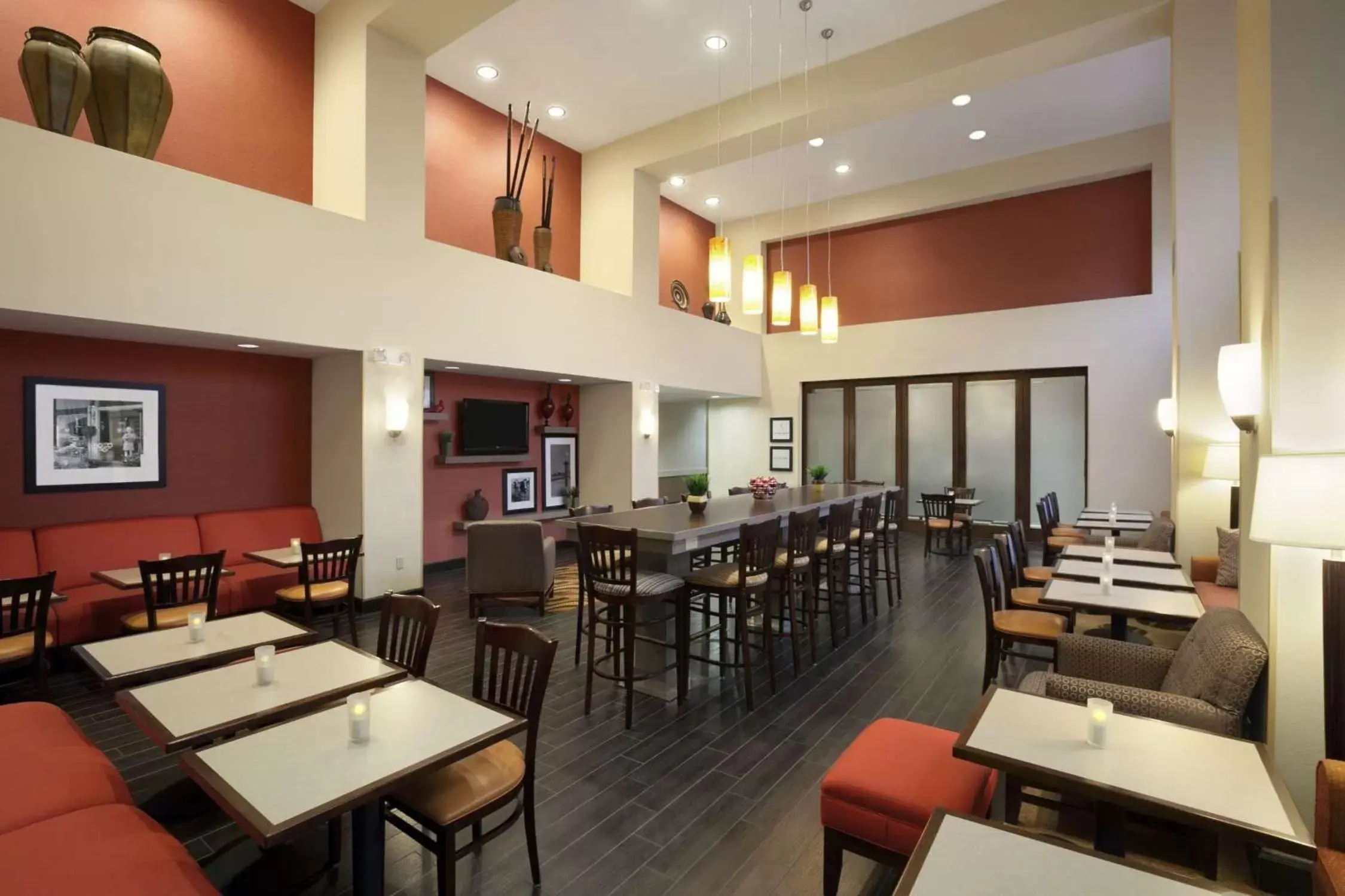 Lobby or reception, Restaurant/Places to Eat in Hampton Inn & Suites Conroe I 45 North