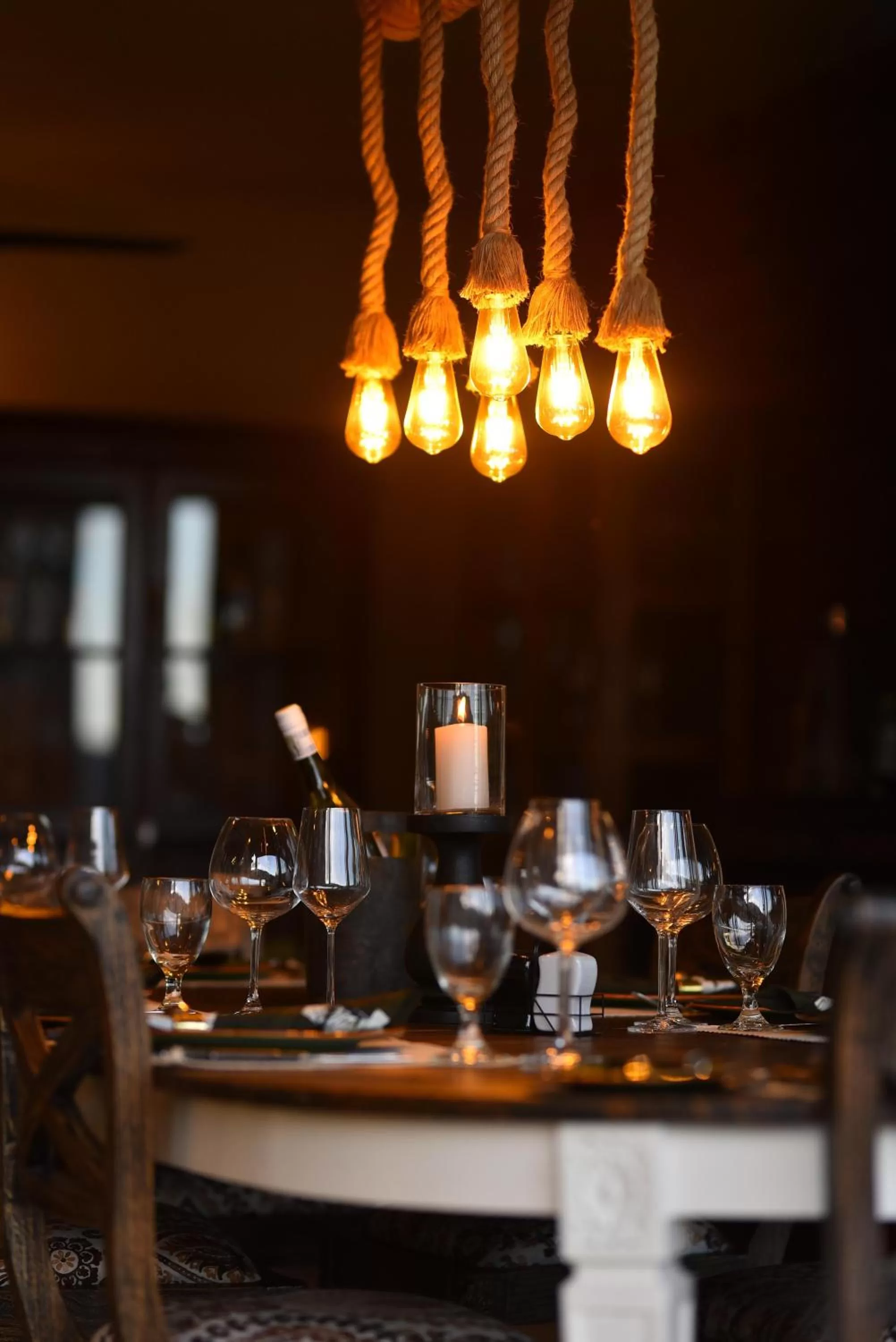 Restaurant/Places to Eat in The Capoe House