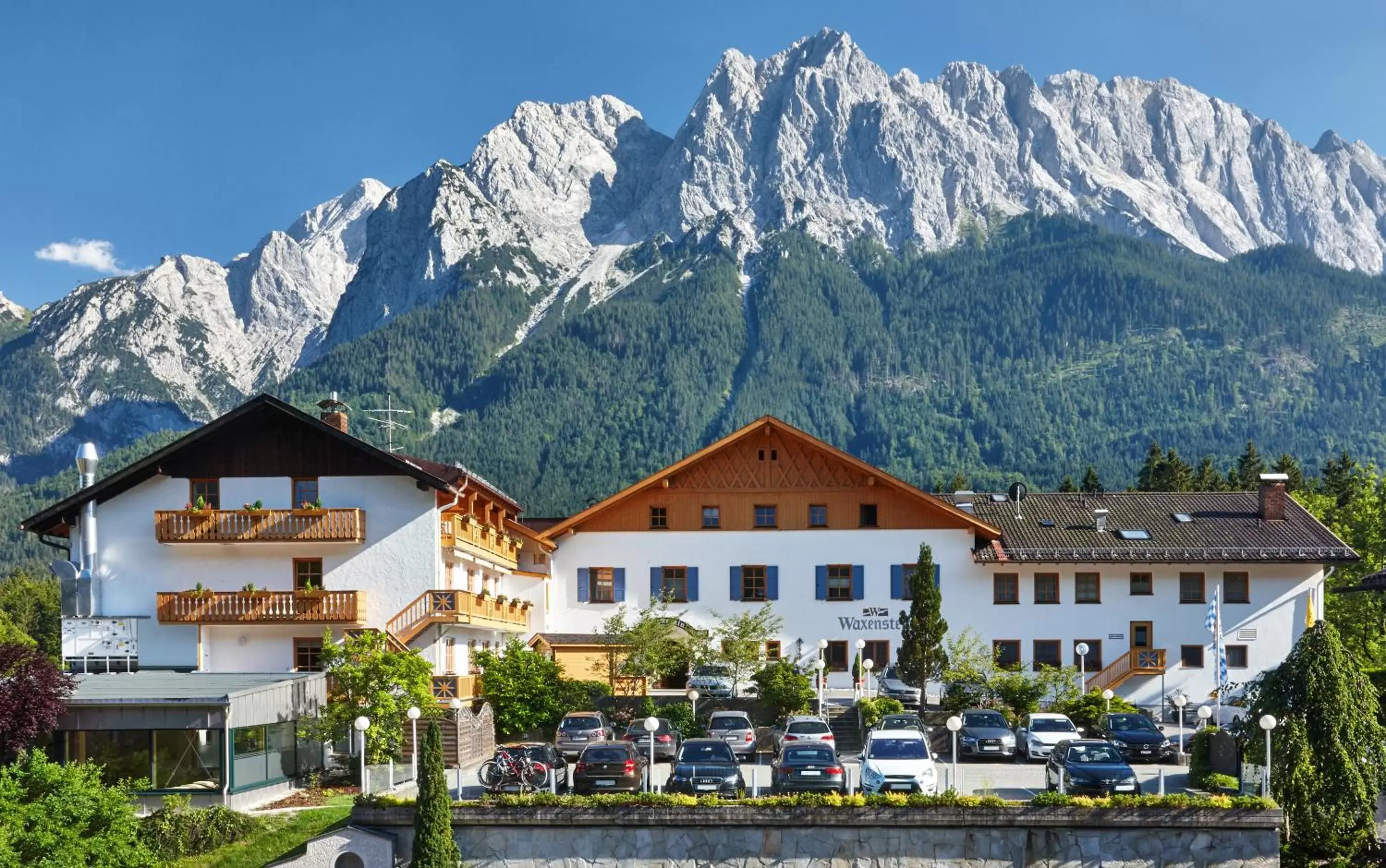 Property Building in Romantik Alpenhotel Waxenstein