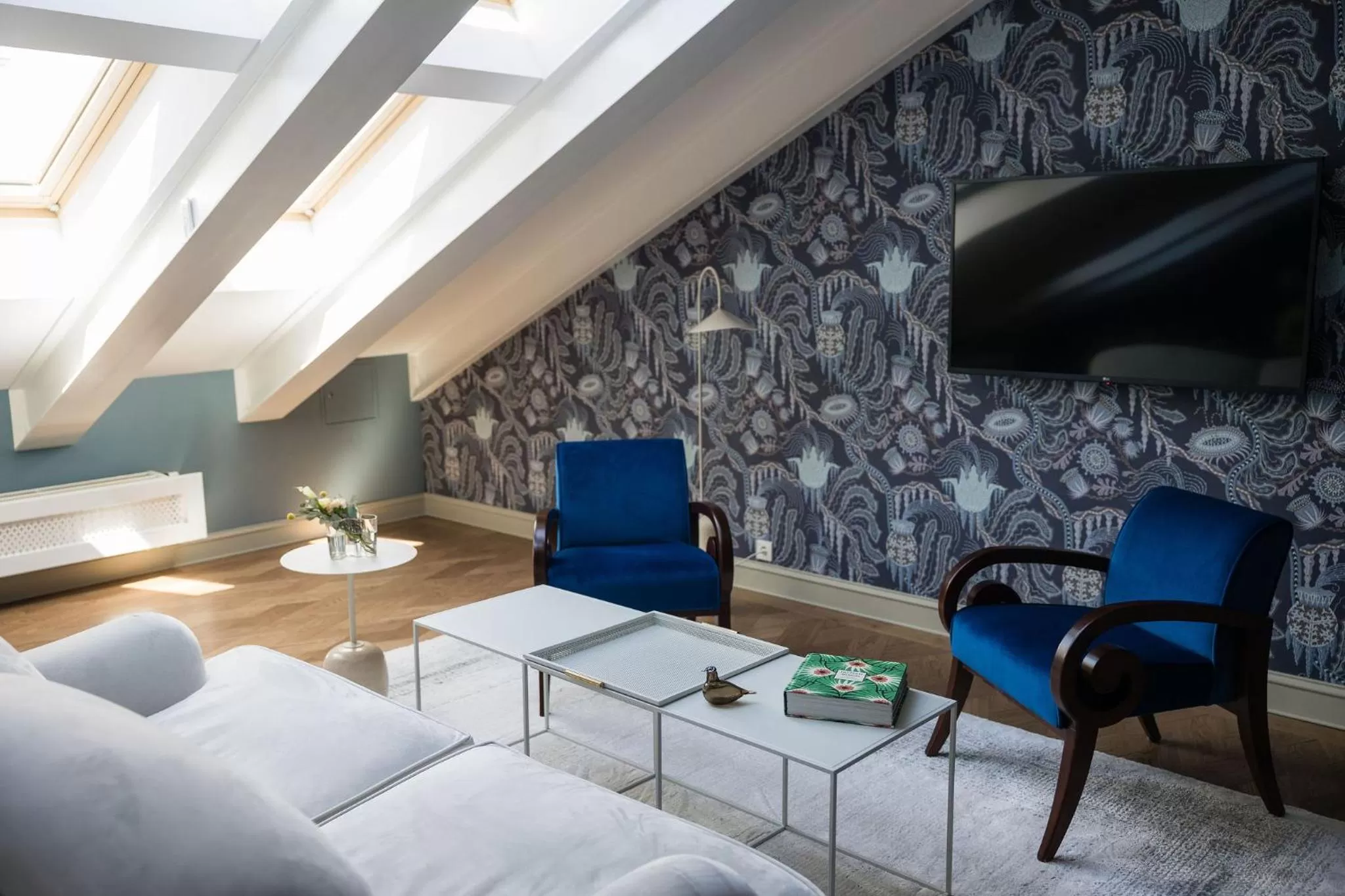 Living room in Leopolis Hotel