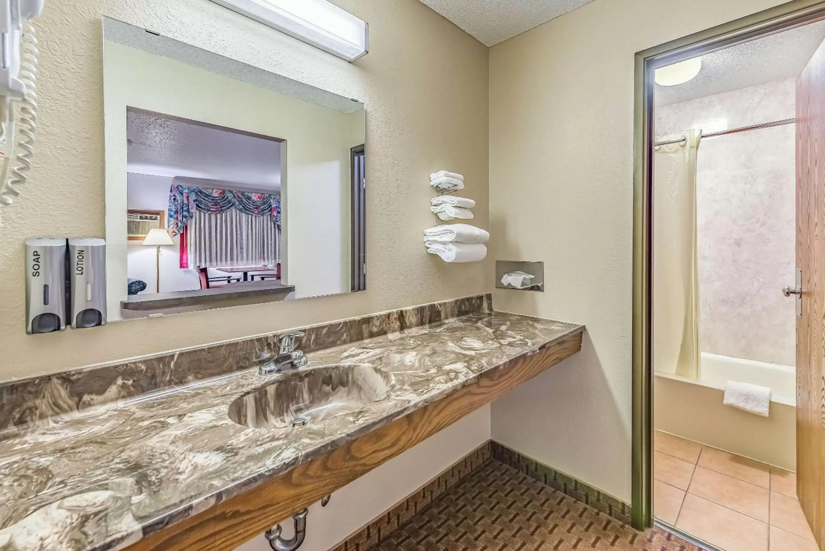 Photo of the whole room, Bathroom in Rodeway Inn