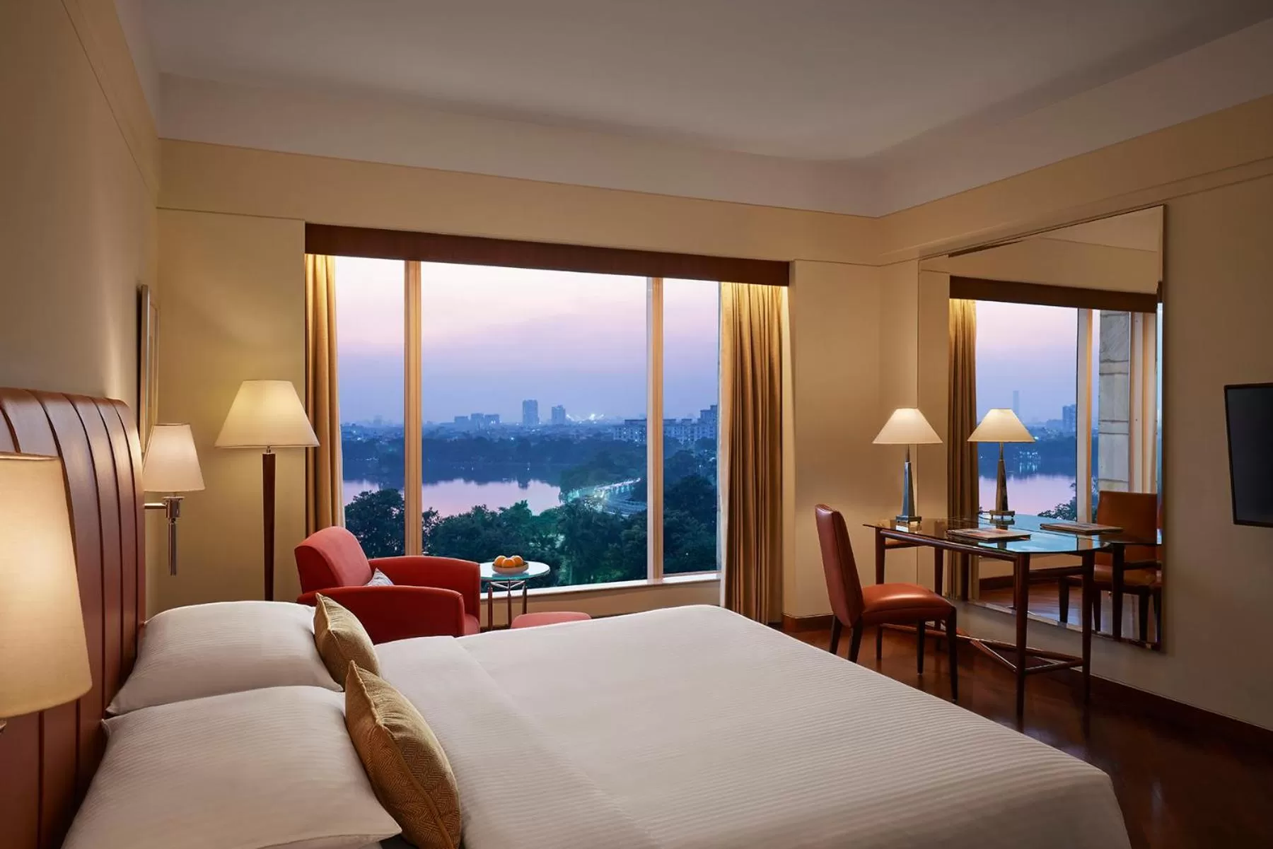 View (from property/room), Bed in Hyatt Regency Kolkata