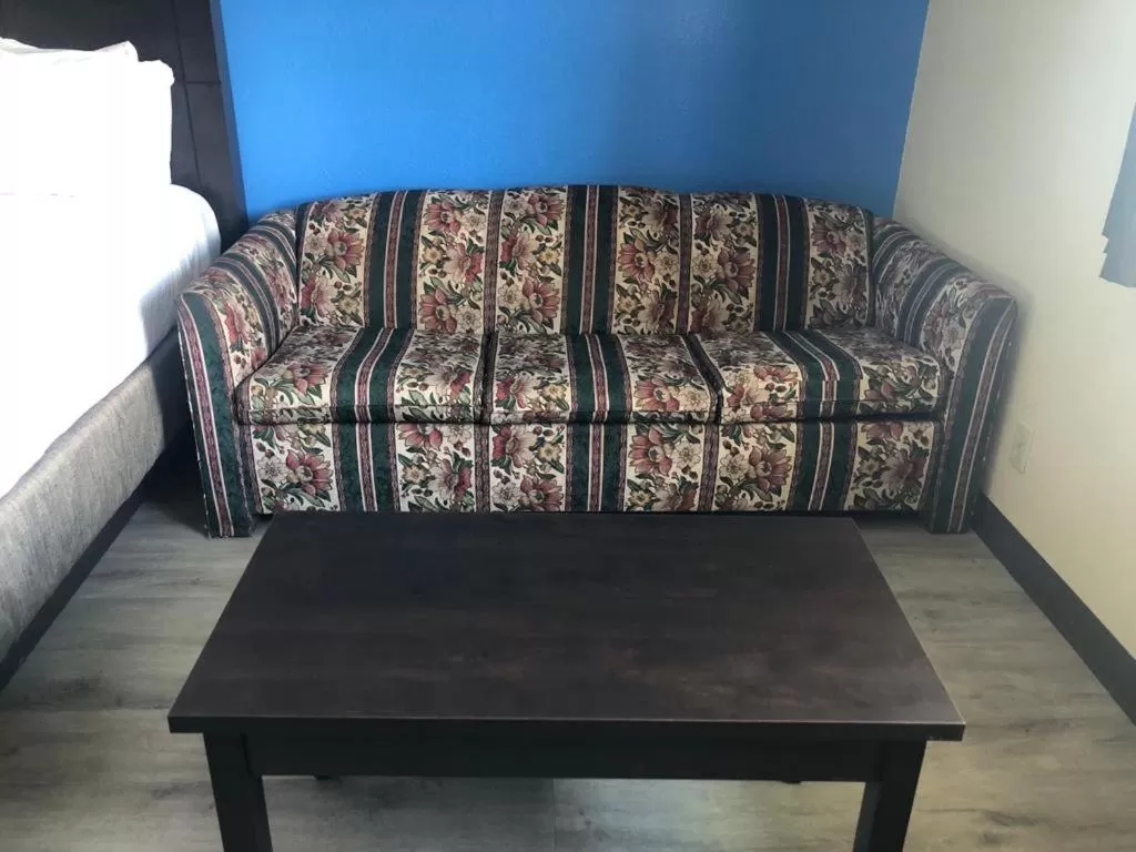 Family in wallaceburg inn