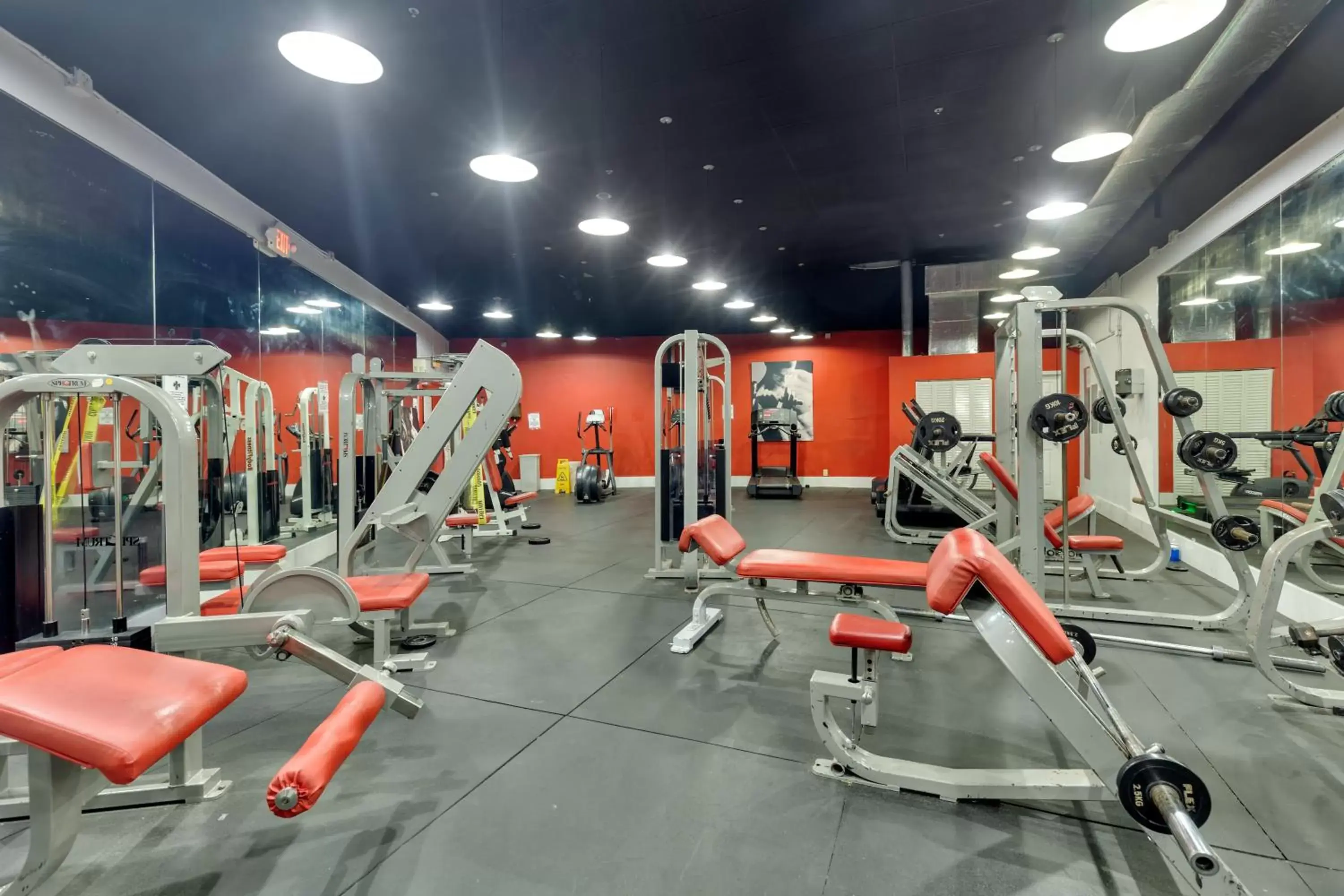 Property building, Fitness Center/Facilities in SeaStays Apartments