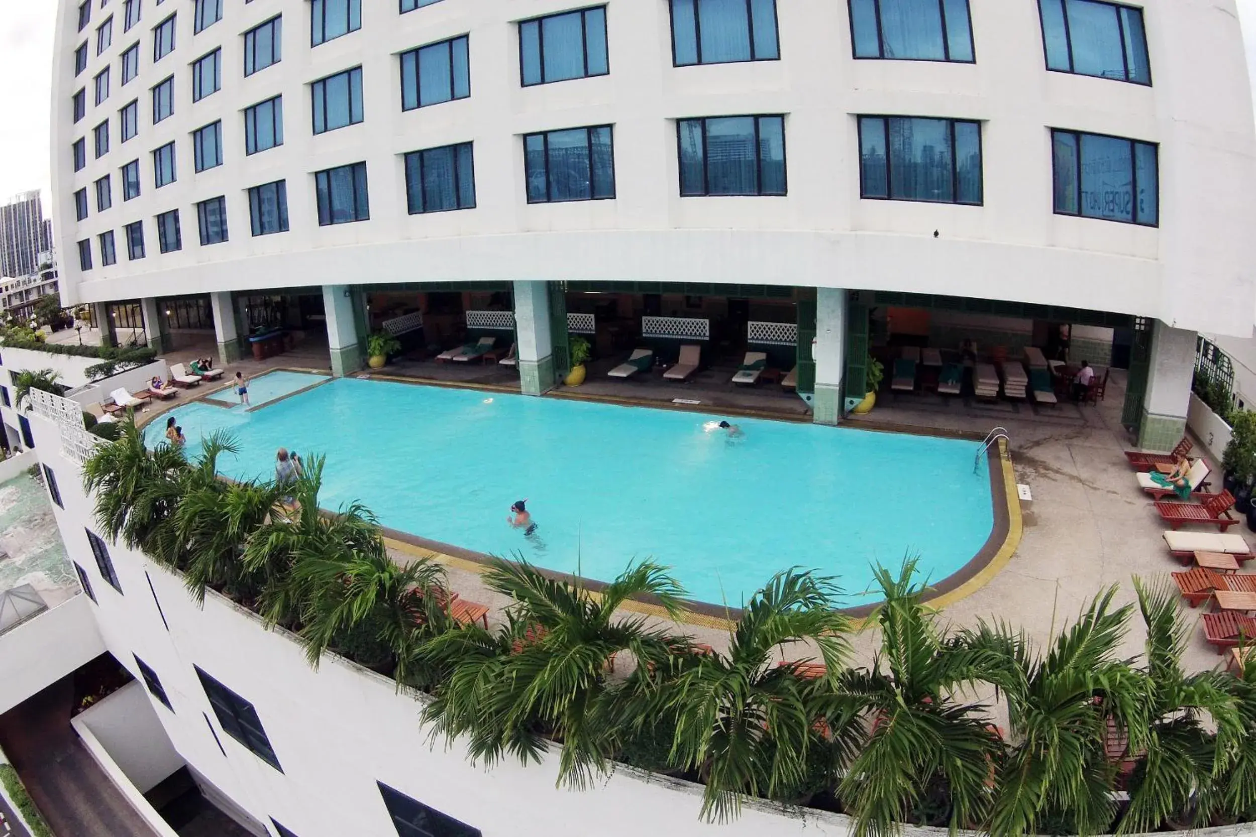 , Pool View in Golden Tulip Sovereign Hotel Bangkok
