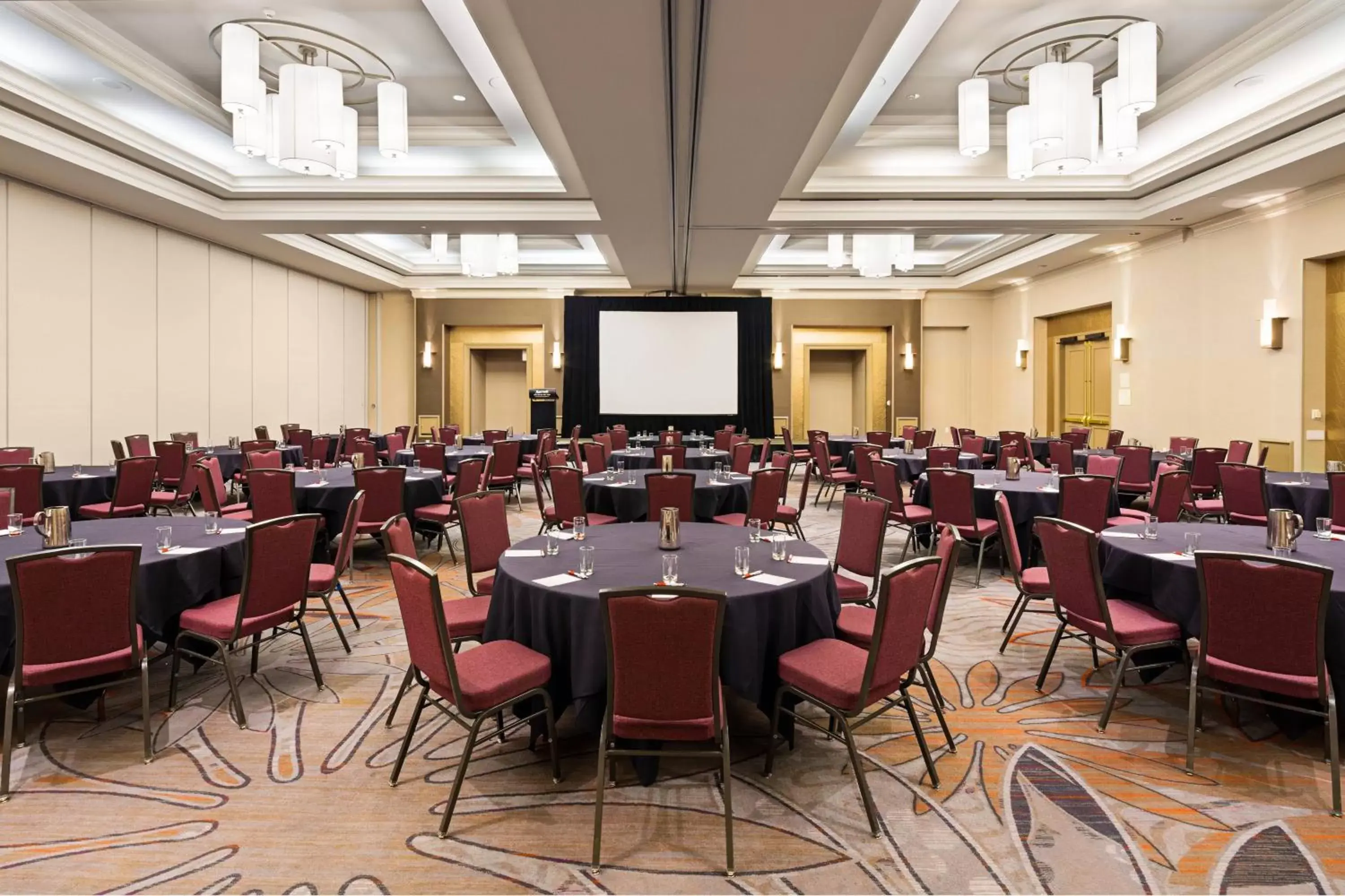 Meeting/conference room, Restaurant/Places to Eat in San Diego Marriott Del Mar