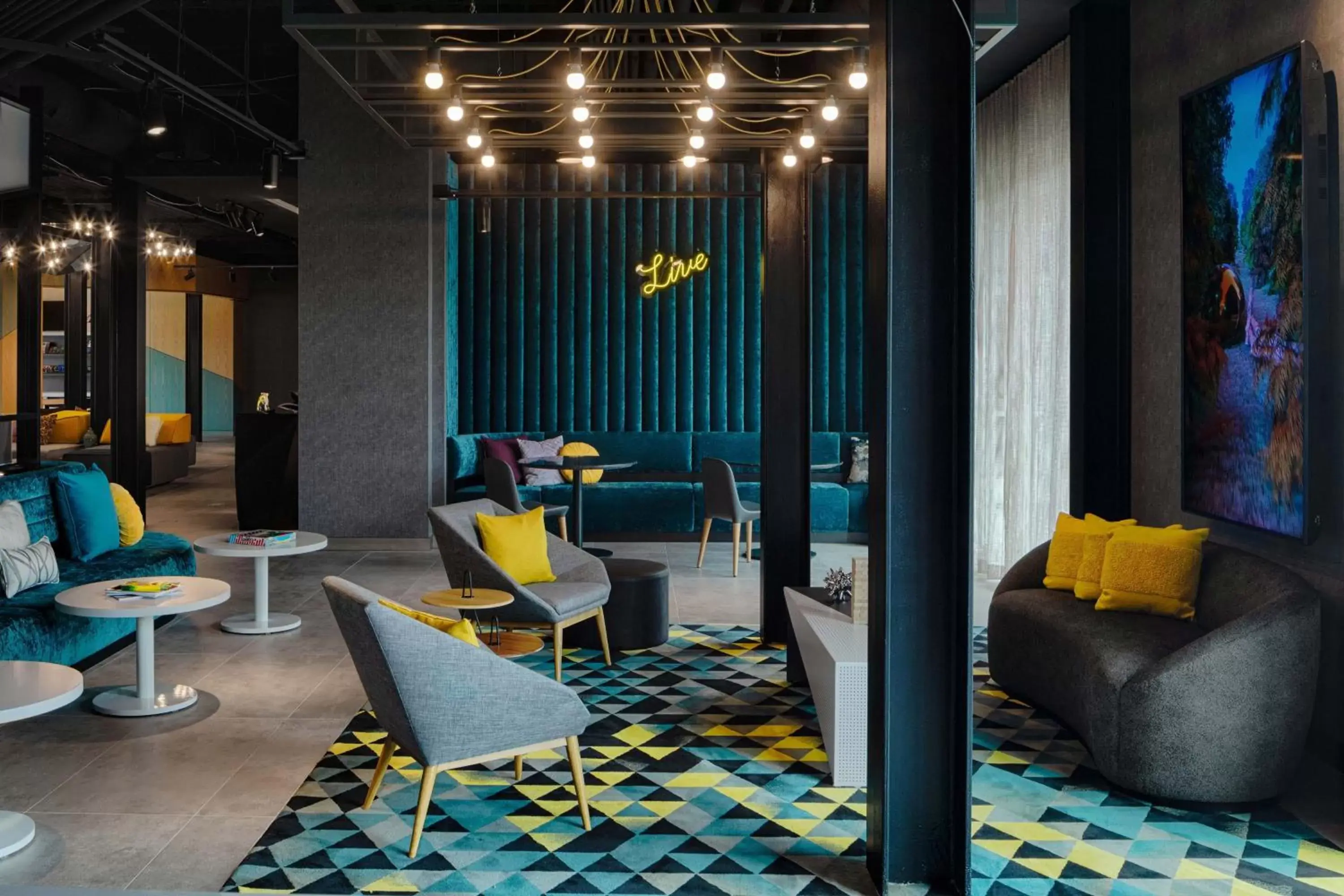 Lounge or bar, Restaurant/Places to Eat in Aloft Columbus