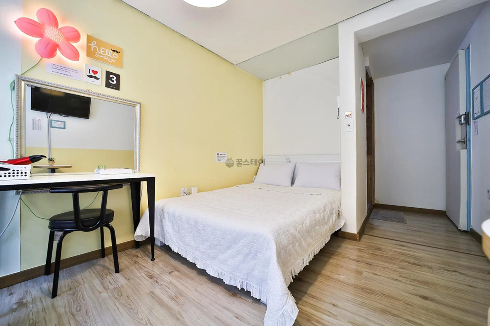 Bedroom, Bed in Hongdae Style Guesthouse