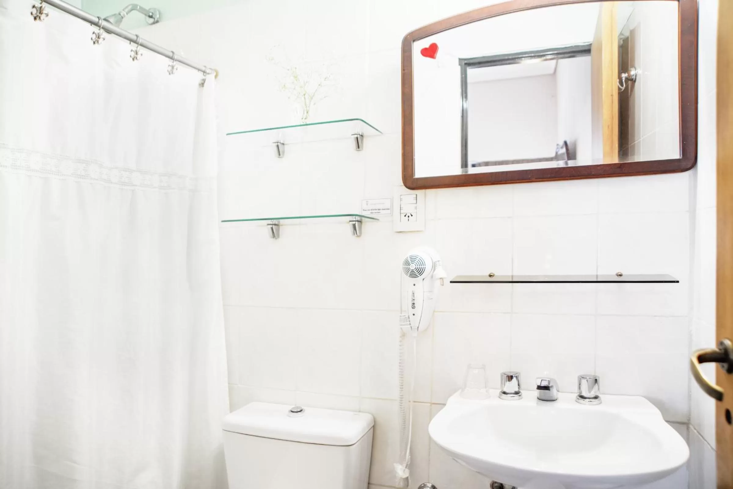 Double Room with Private Bathroom in Lina's Tango Guesthouse