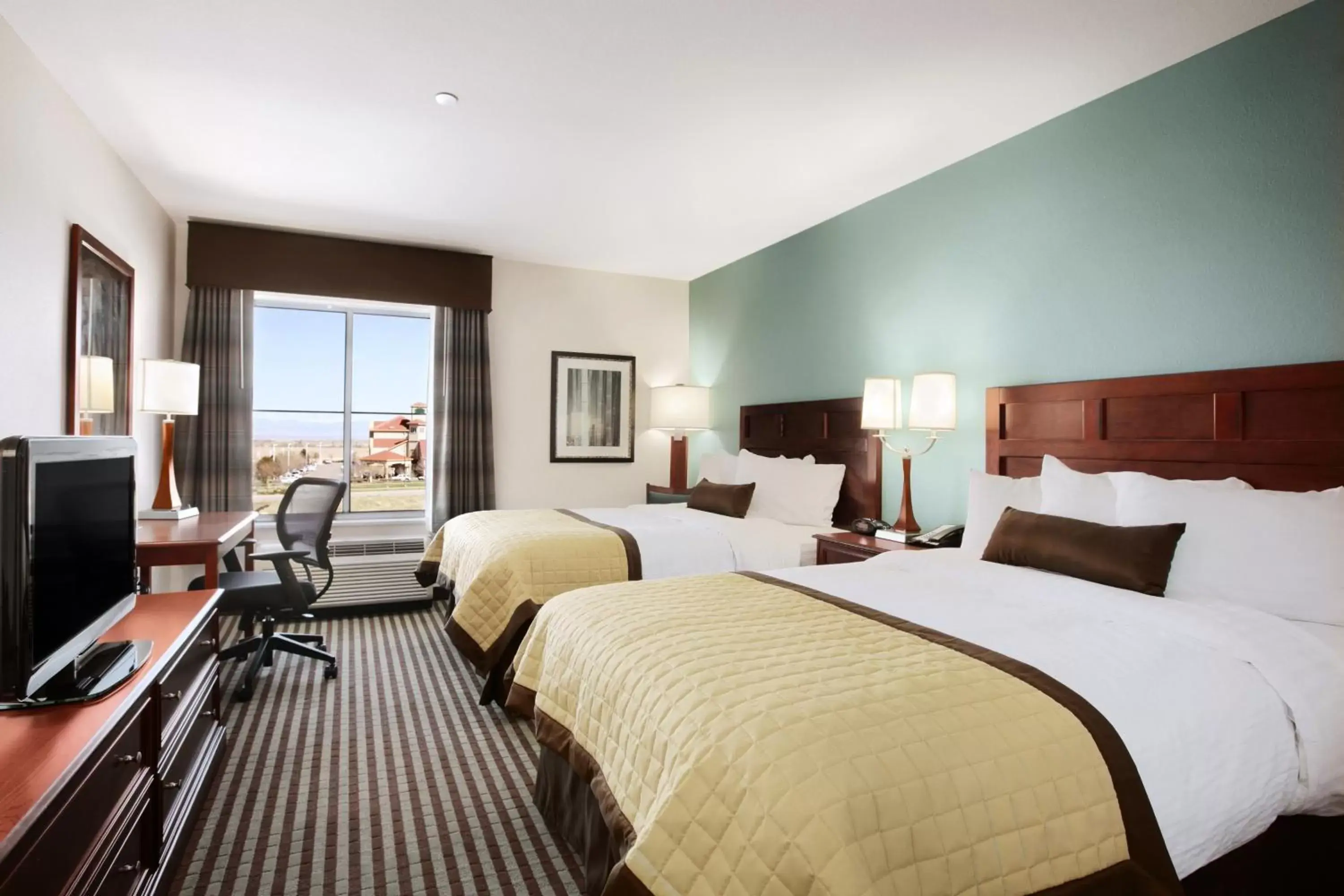 Photo of the whole room in Baymont by Wyndham Denver International Airport