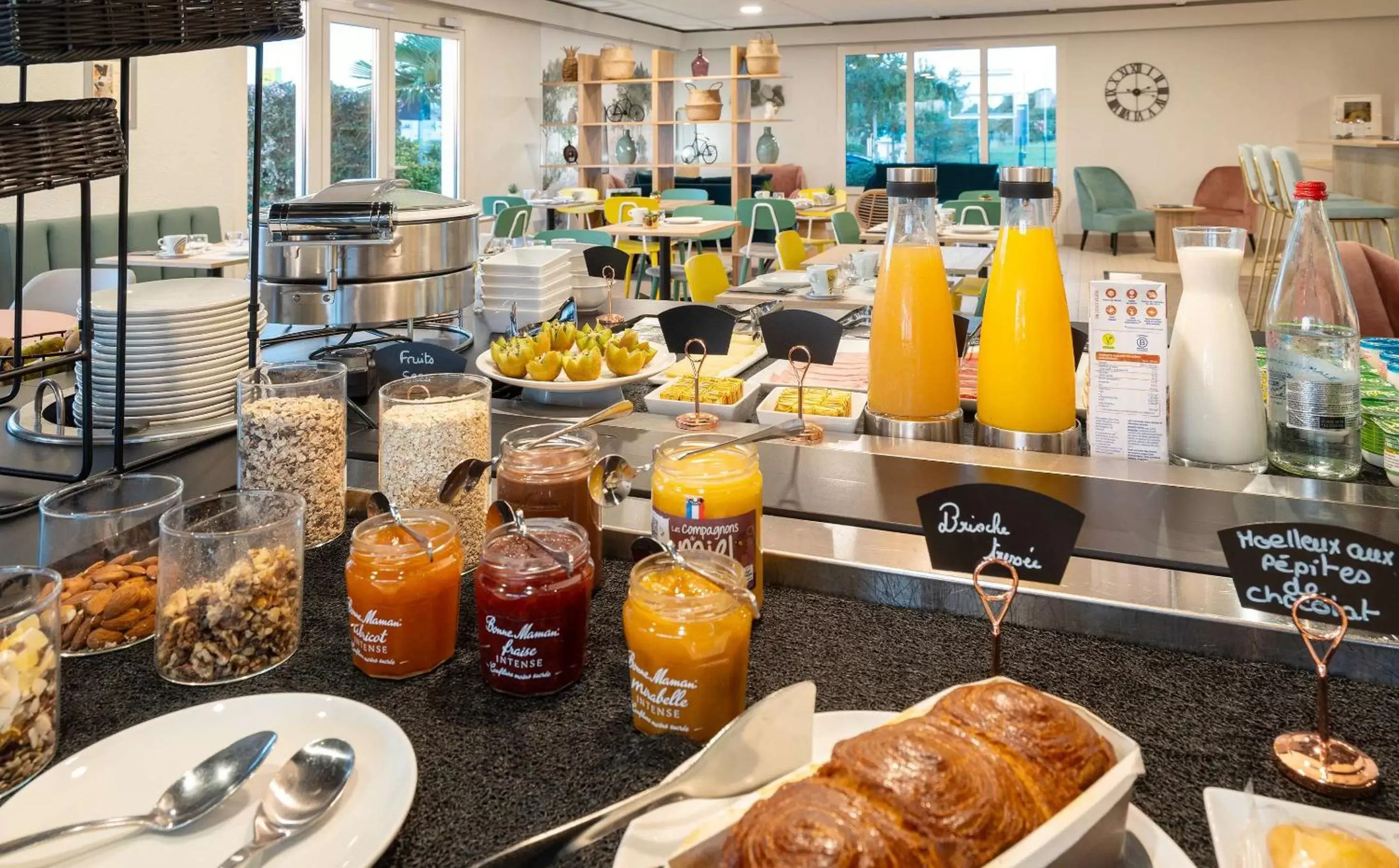 Breakfast in Sure Hotel by Best Western Rochefort-sur-Mer