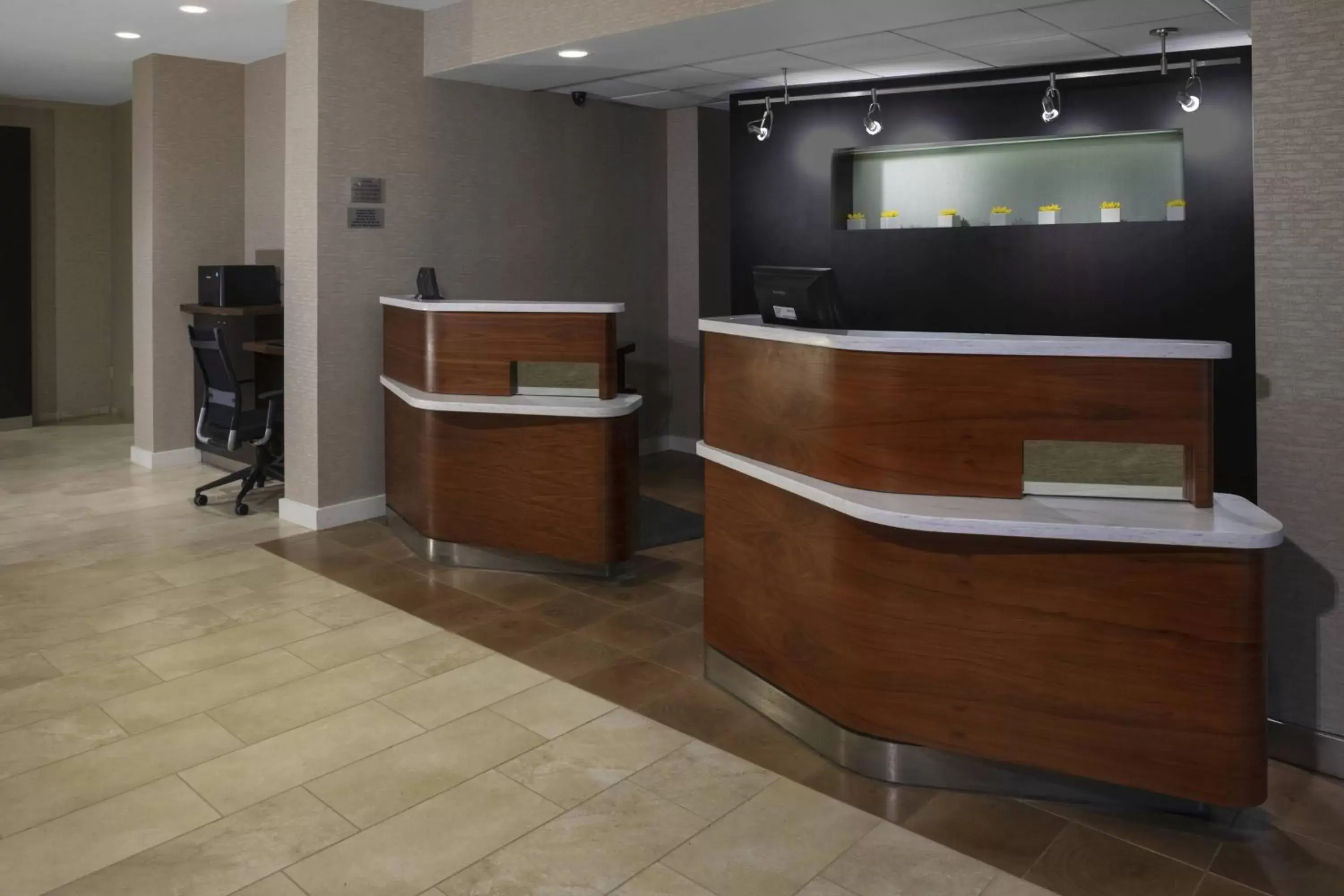 Lobby or reception, Lobby/Reception in Courtyard Indianapolis Northwest