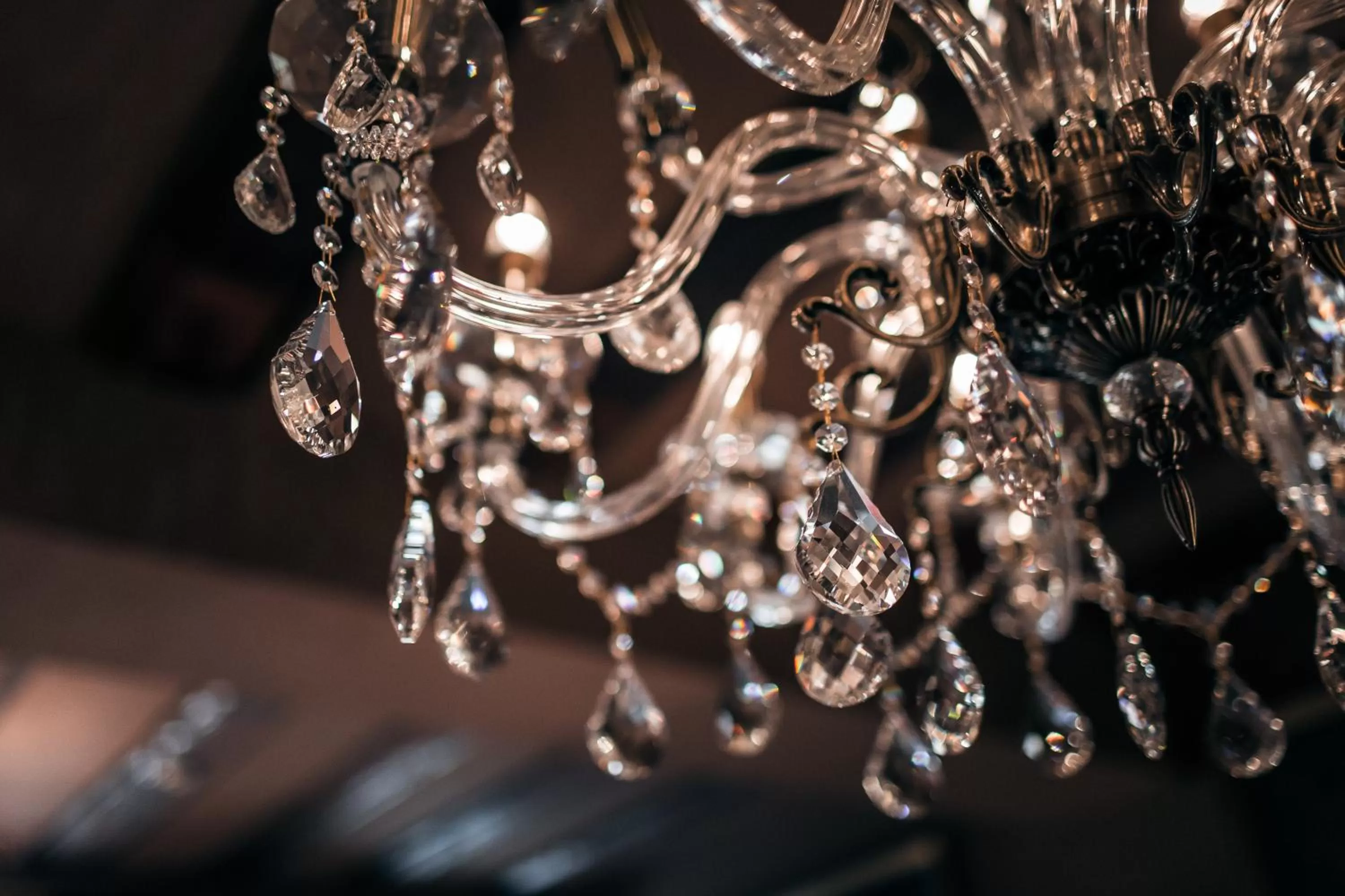 Decorative detail in Hôtel des Deux Clefs