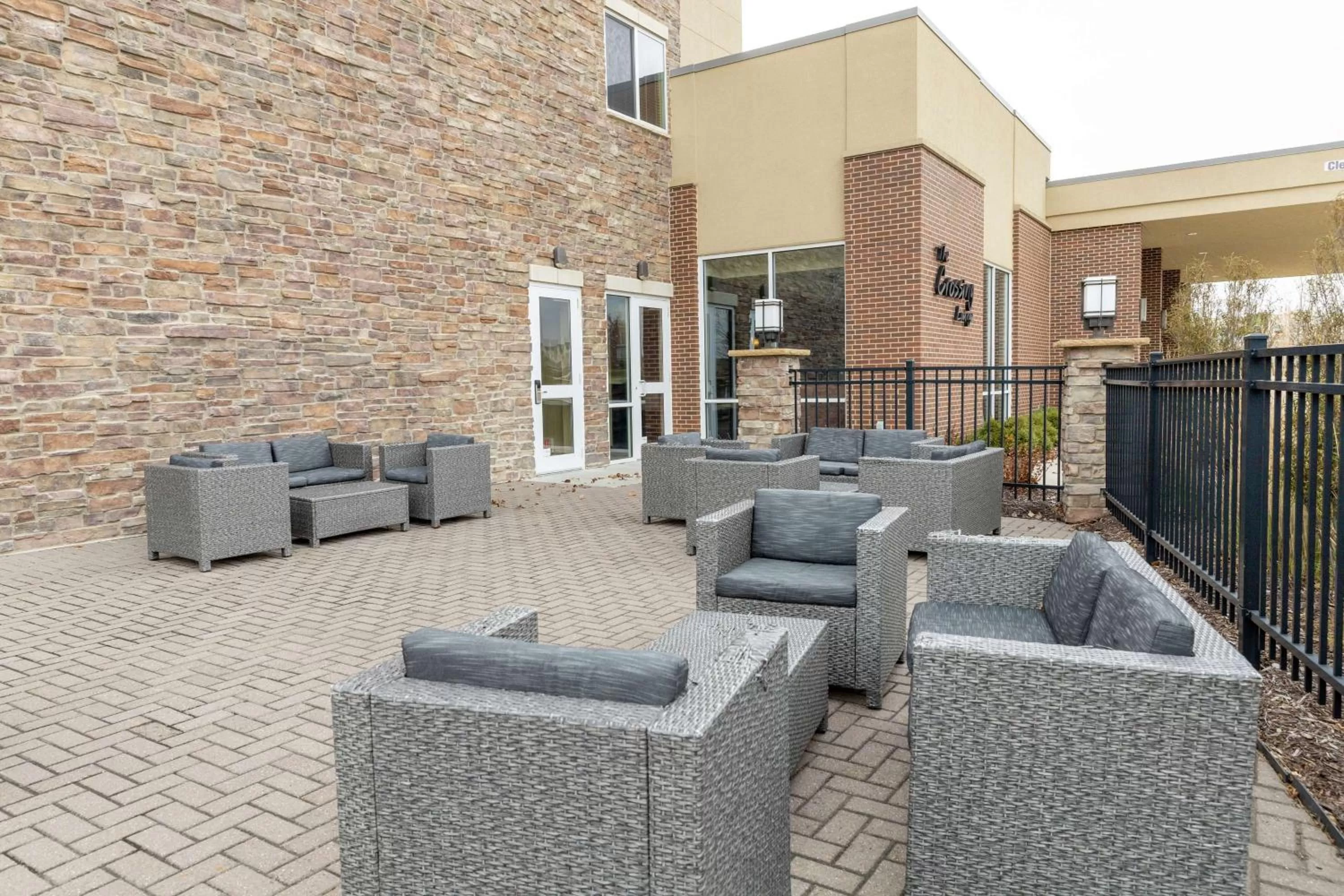 Patio in Hilton Garden Inn West Des Moines