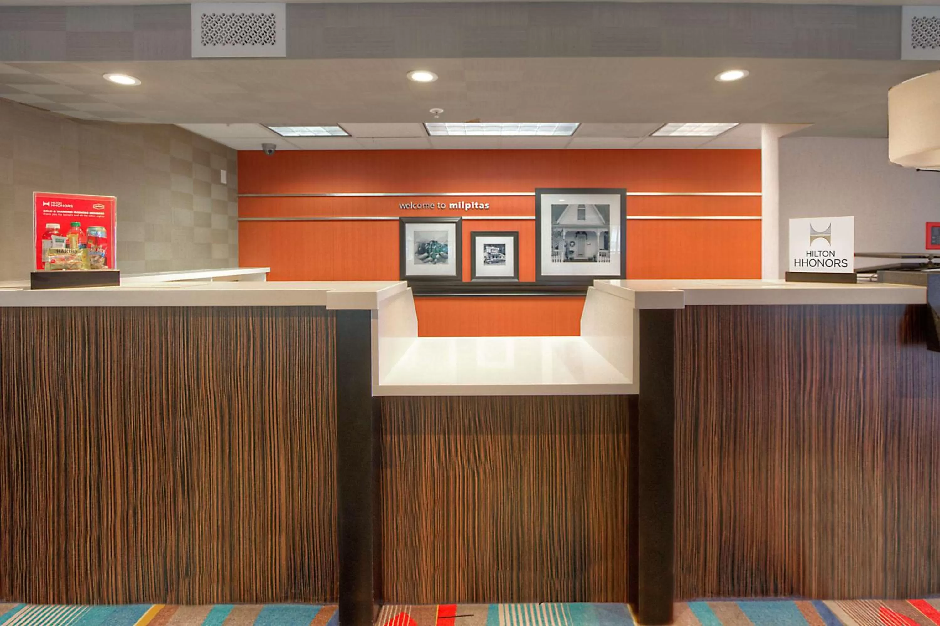 Lobby or reception in Hampton Inn Milpitas