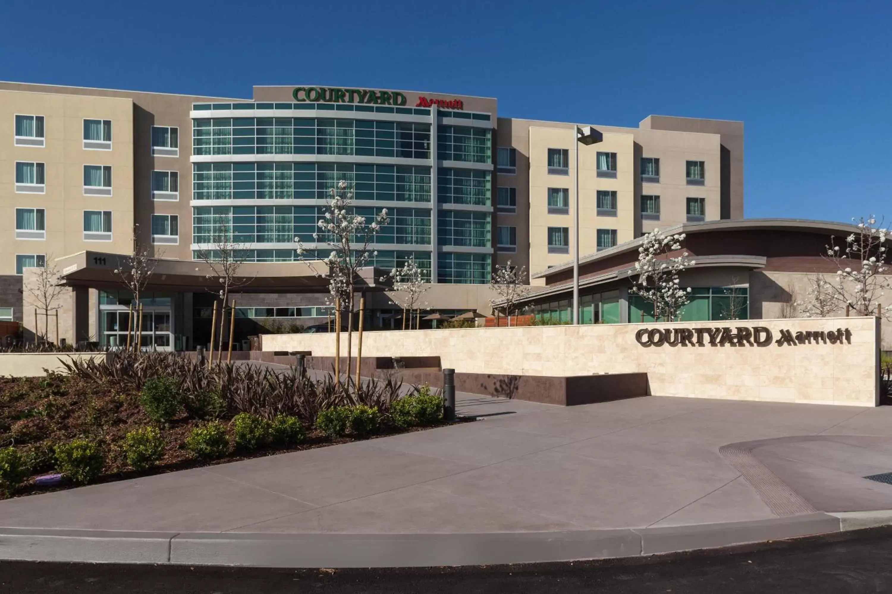 Property Building in Courtyard by Marriott San Jose North/ Silicon Valley