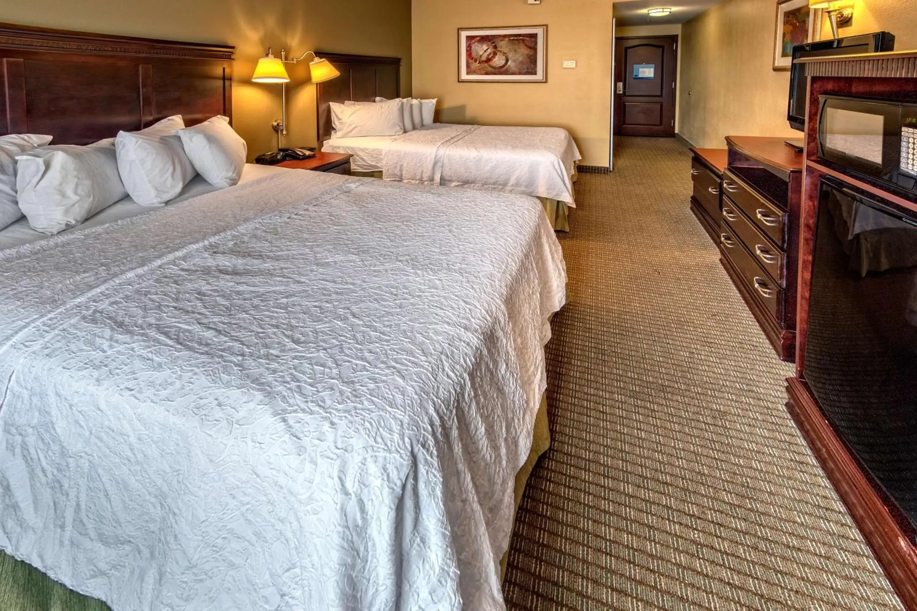 Bed in Hampton Inn Rochester - Irondequoit