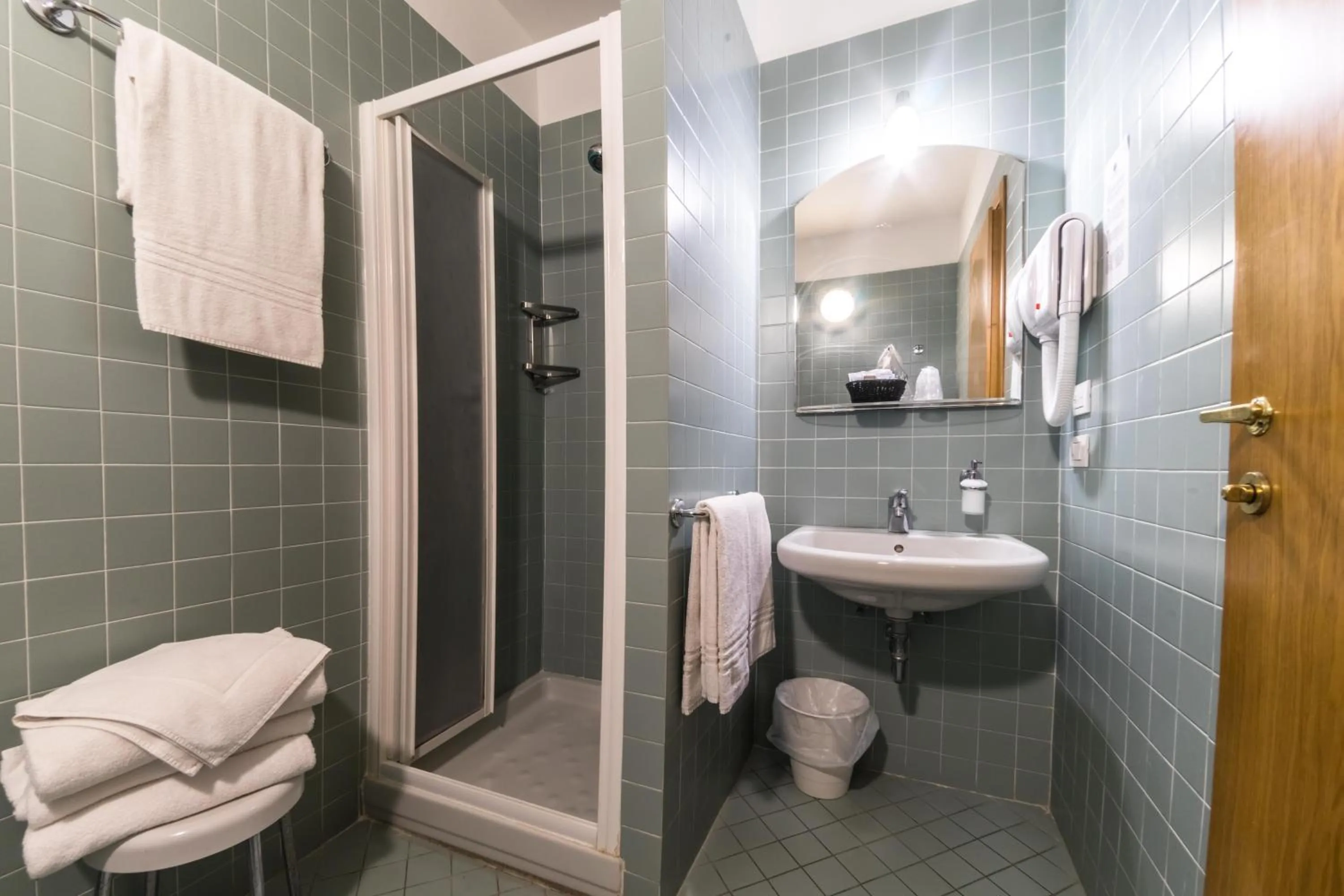 Bathroom in Hotel Bonifacio