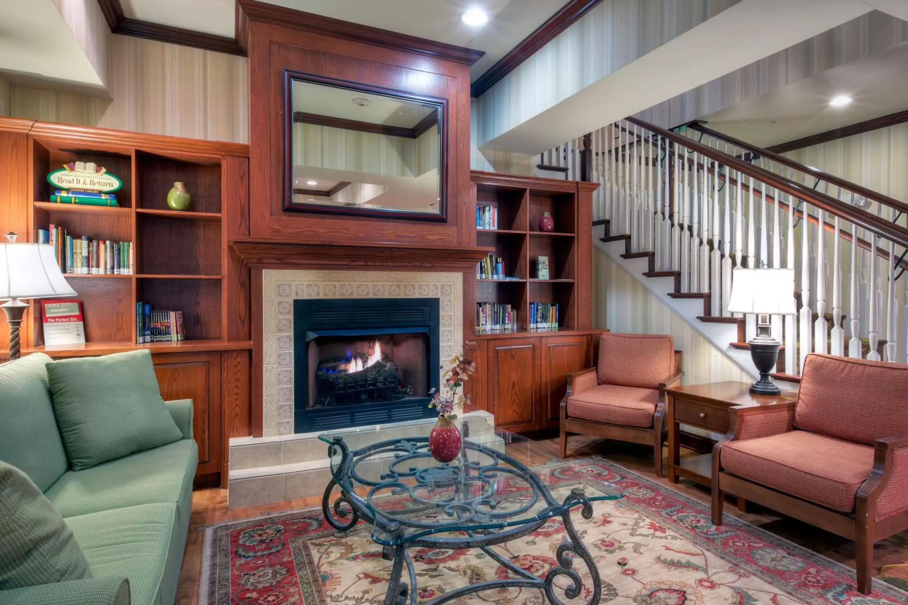 Lobby or reception, Seating Area in Country Inn & Suites by Radisson, Wilmington, NC