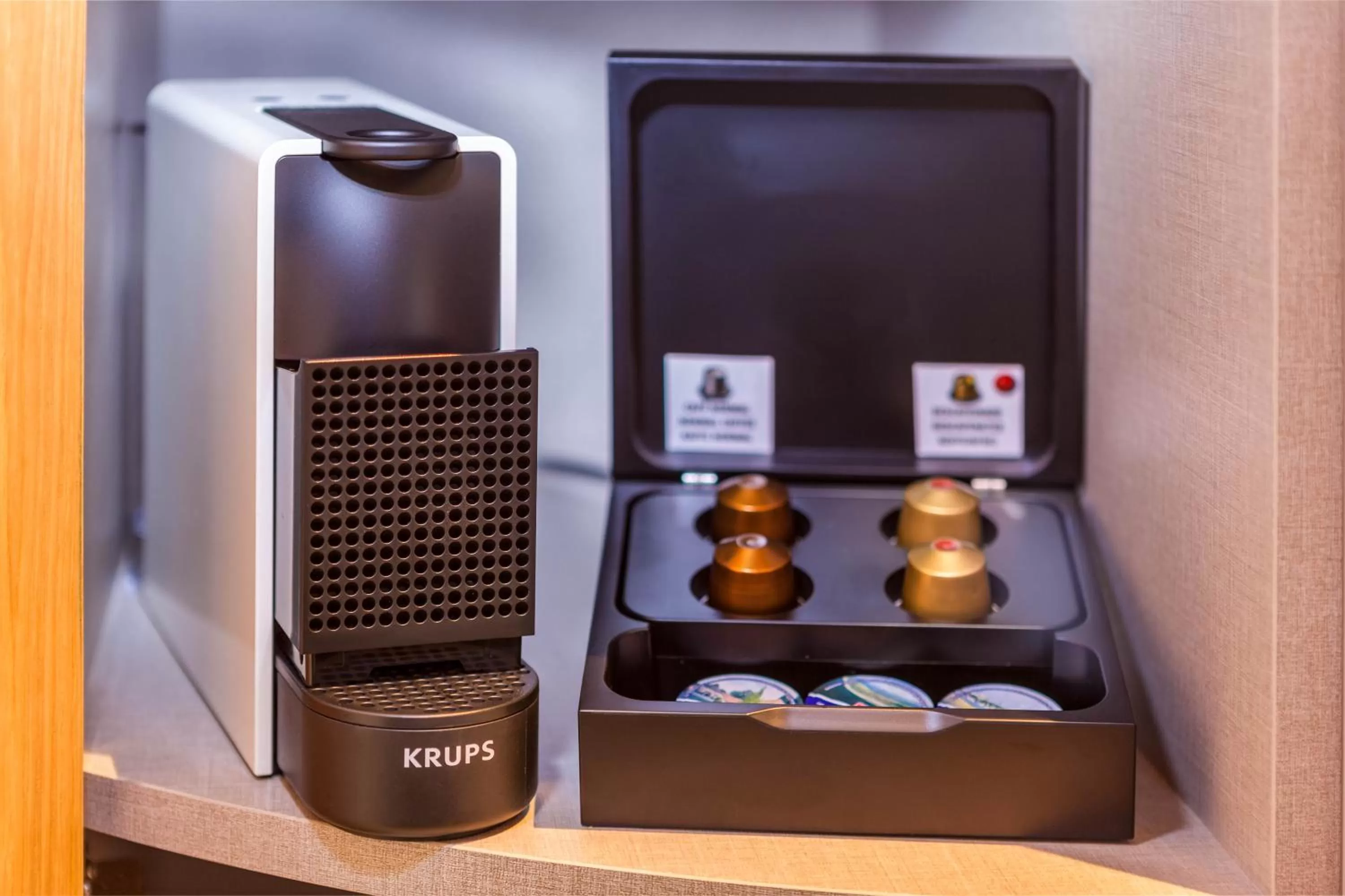 Coffee/tea facilities in Hotel Faro, a Lopesan Collection Hotel - Adults Only