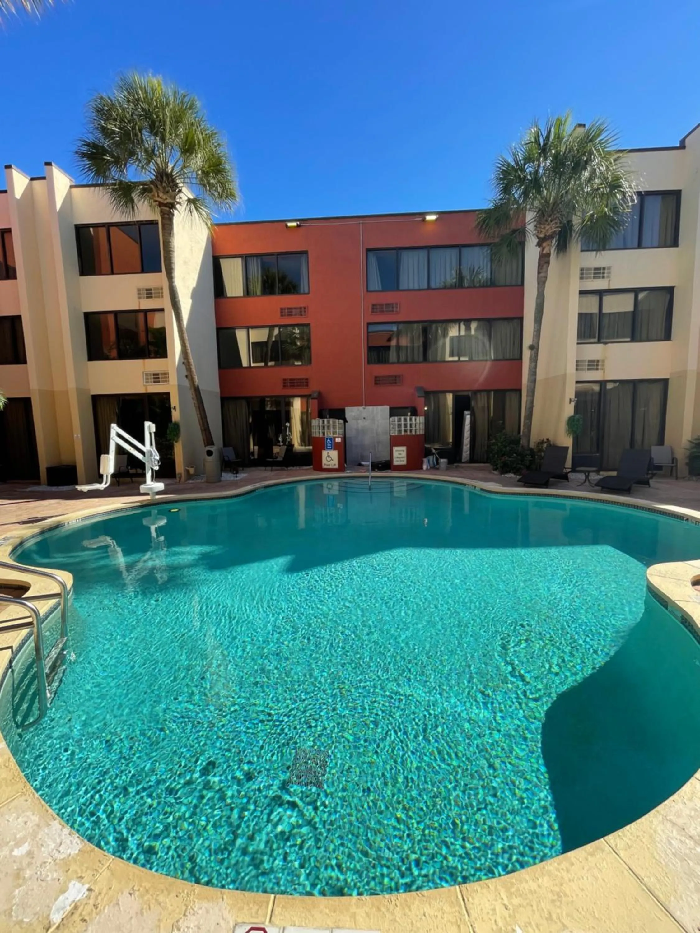 Swimming Pool in Tropical Palms Hotel