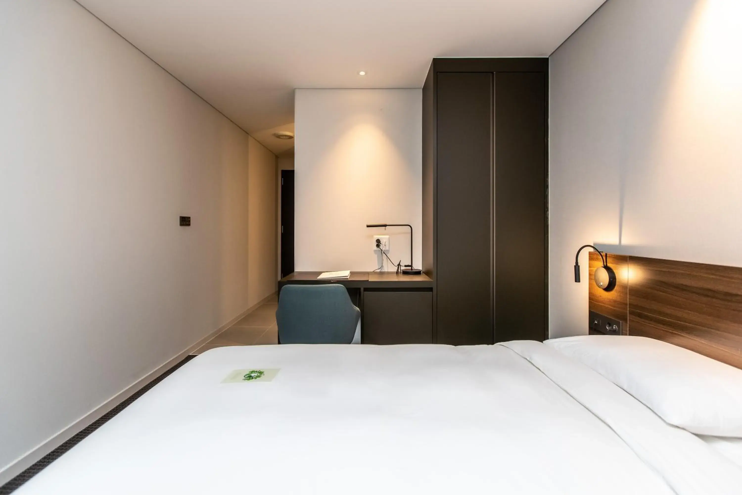 Bed in Grab The Ocean Songdo