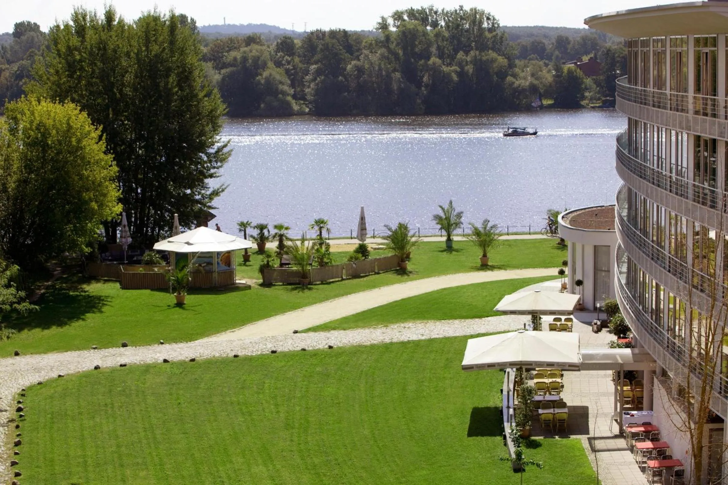 Day in Vienna House by Wyndham Havelufer Potsdam