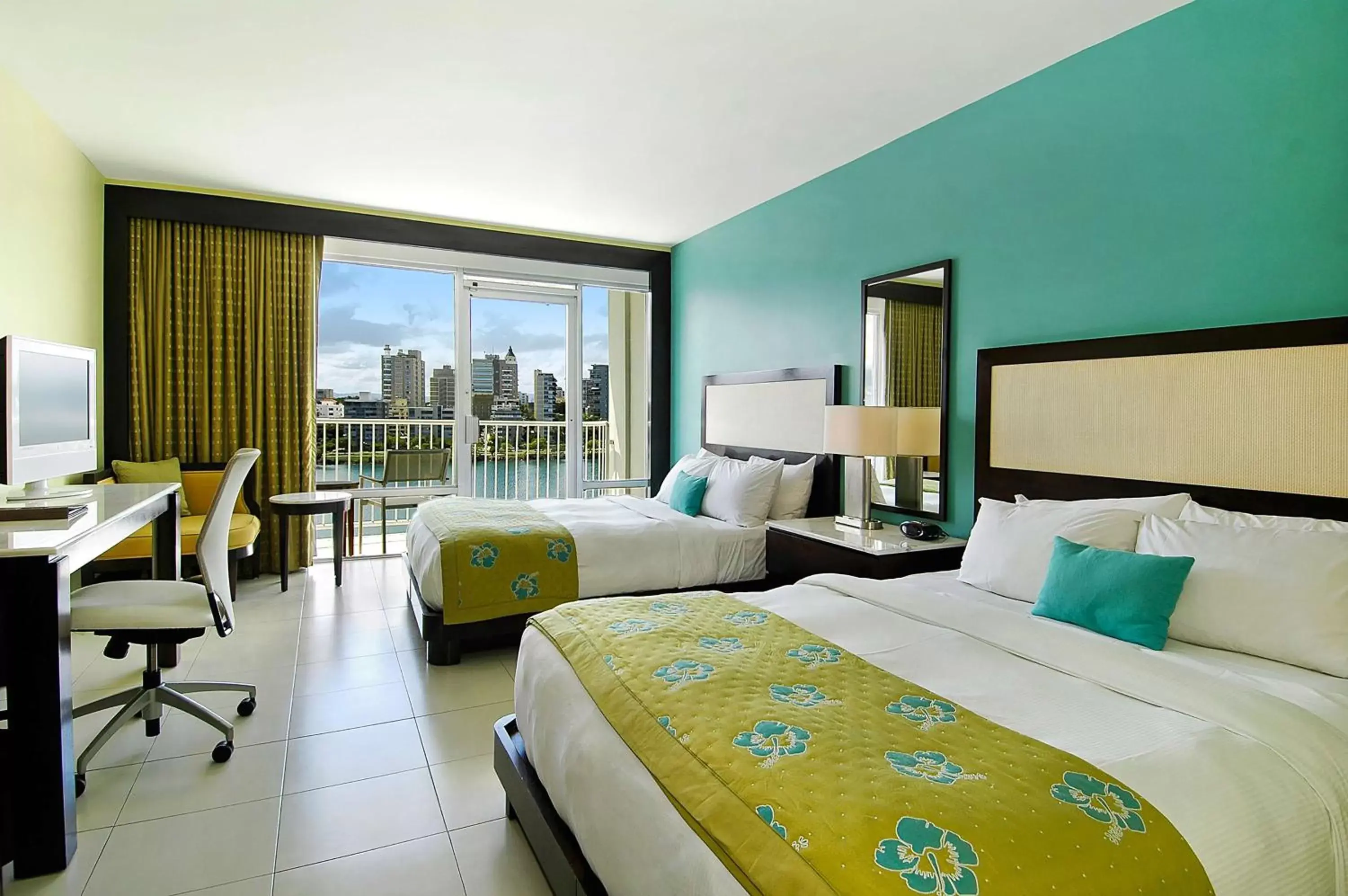 Bedroom in The Condado Plaza Hilton
