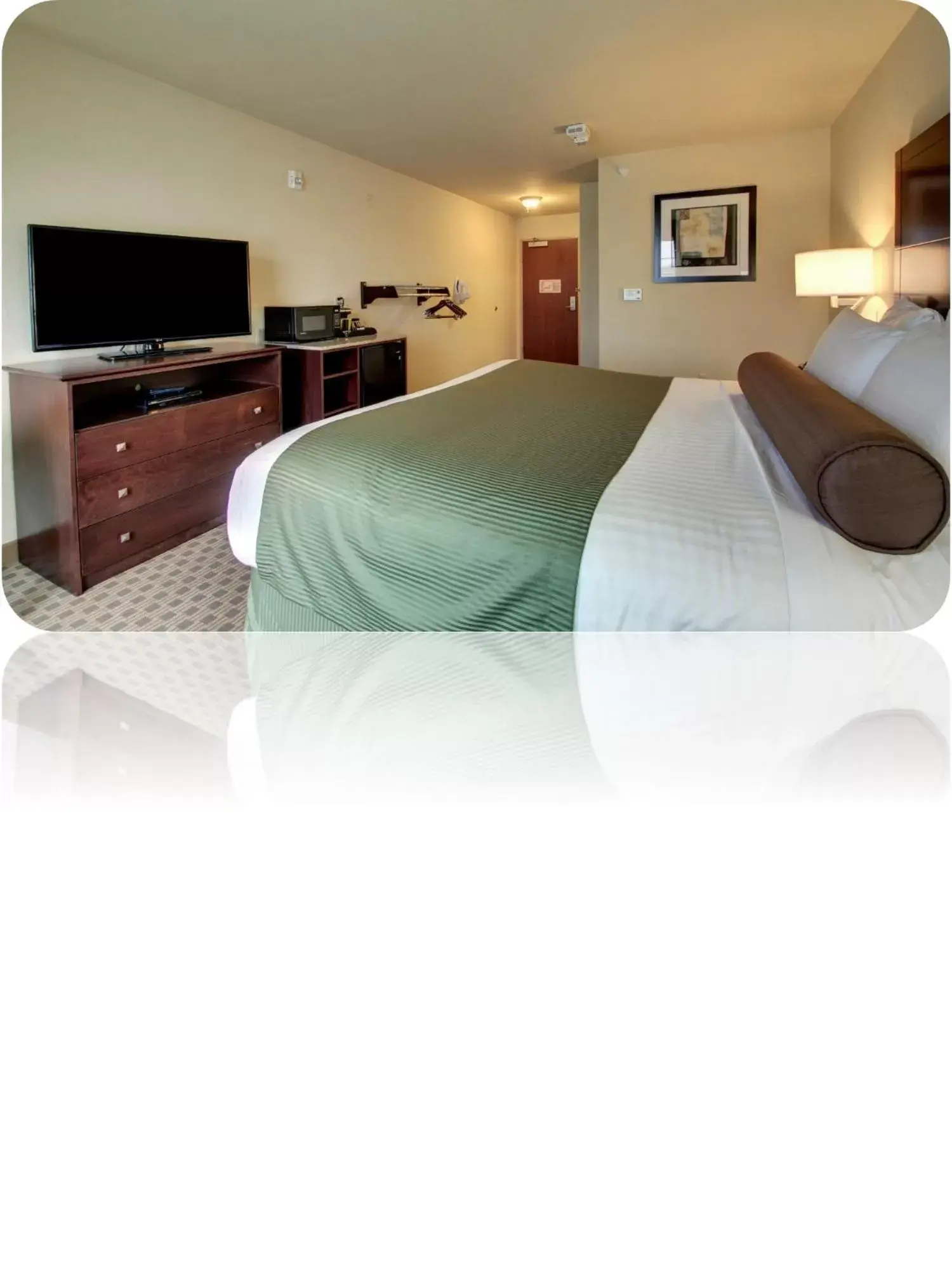 Photo of the whole room, Room Photo in Cobblestone Inn & Suites - Harvey