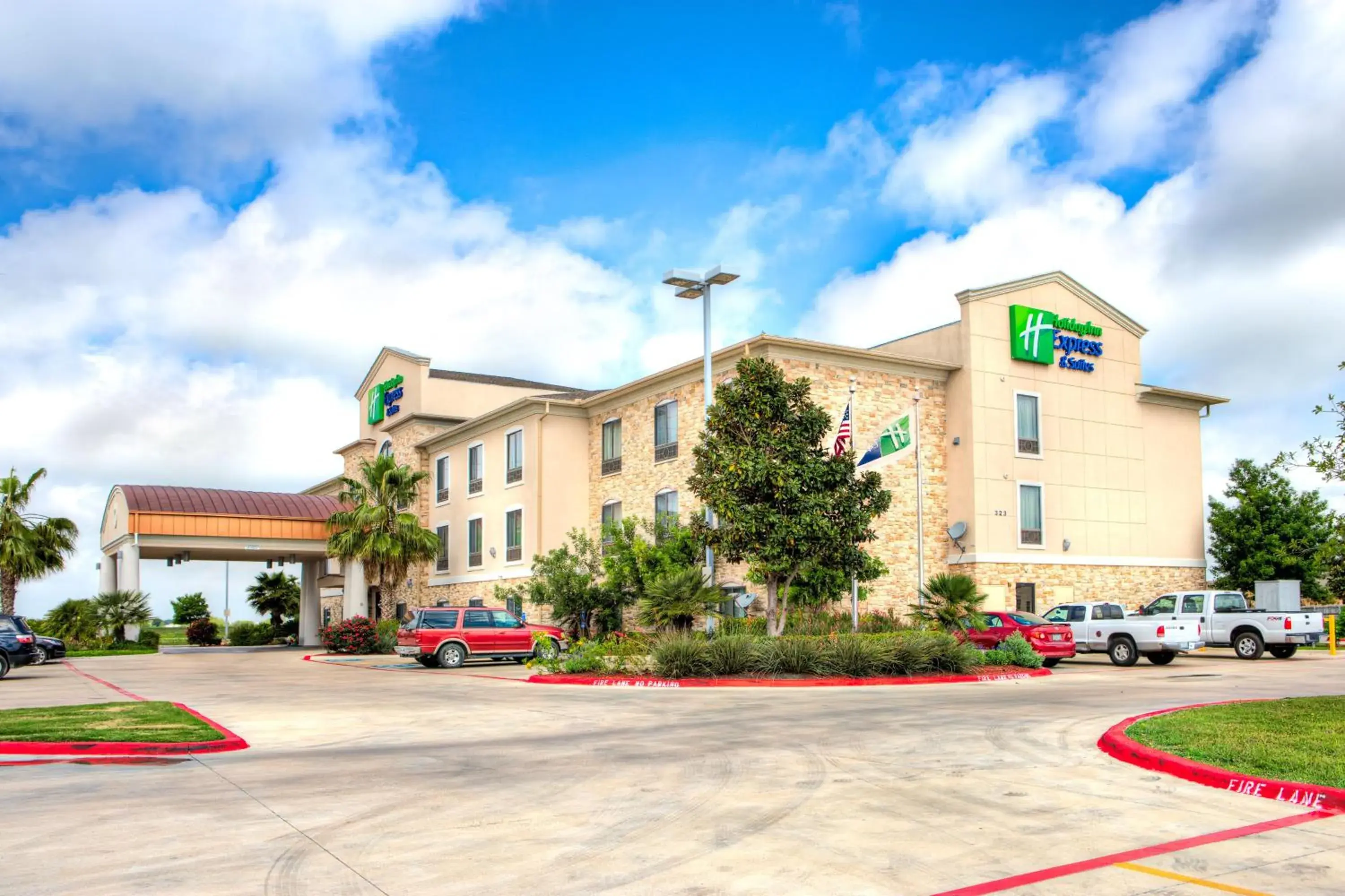 Property Building in Holiday Inn Express Hotel & Suites Austin NE-Hutto, an IHG Hotel