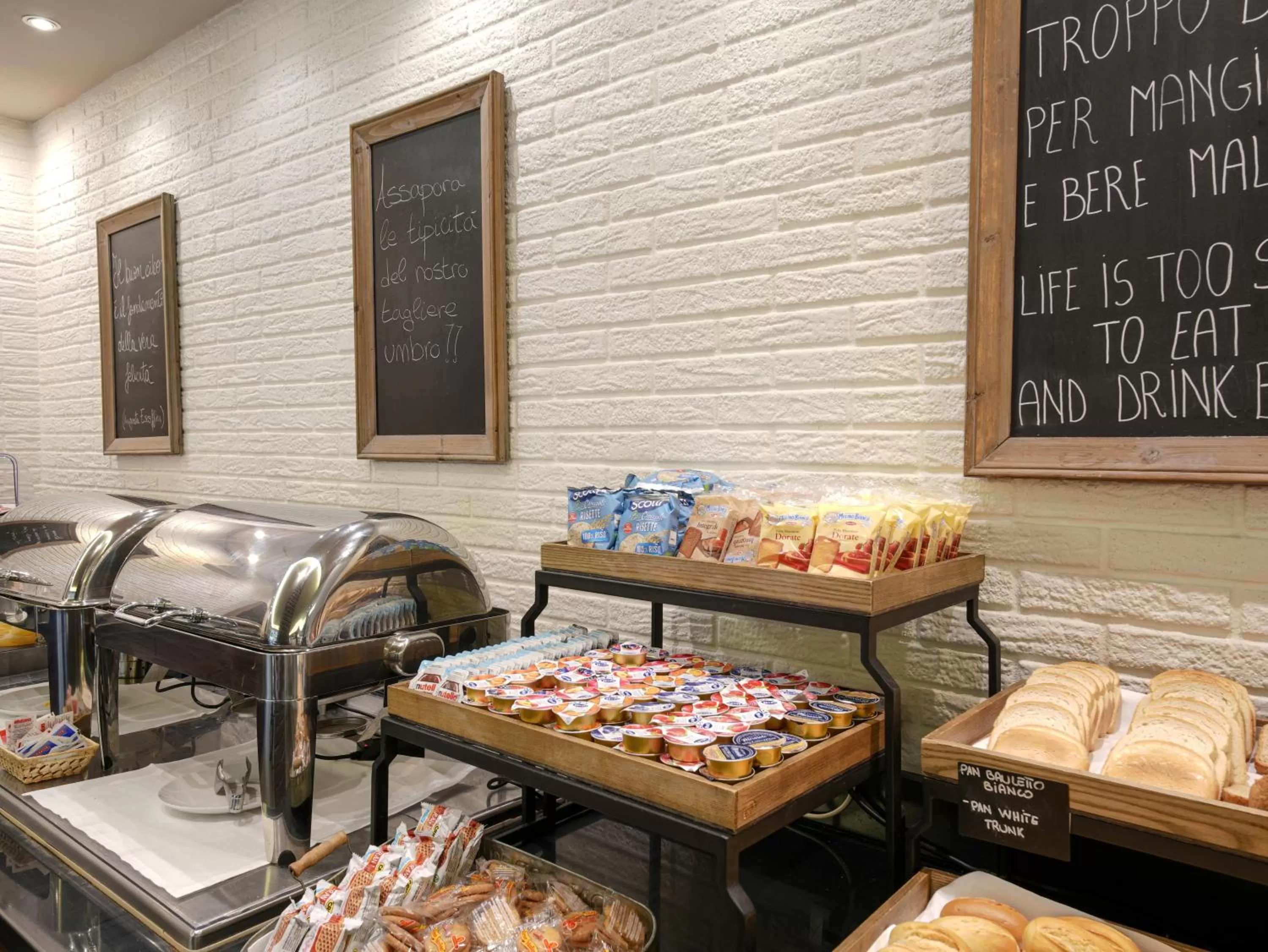 La Meridiana Bleisure Hotel