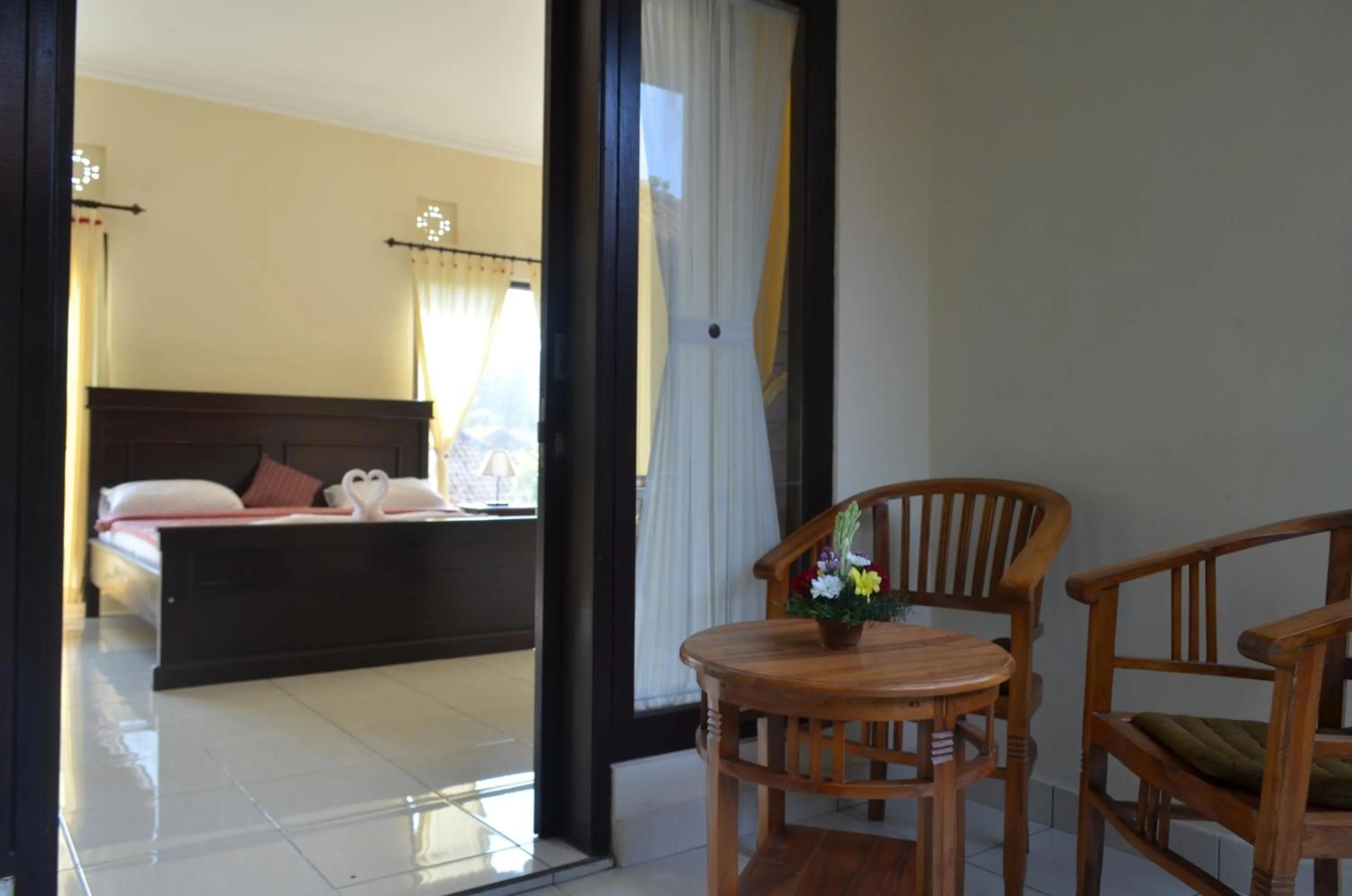Photo of the whole room, Bed in Wijaya Guest House Ubud